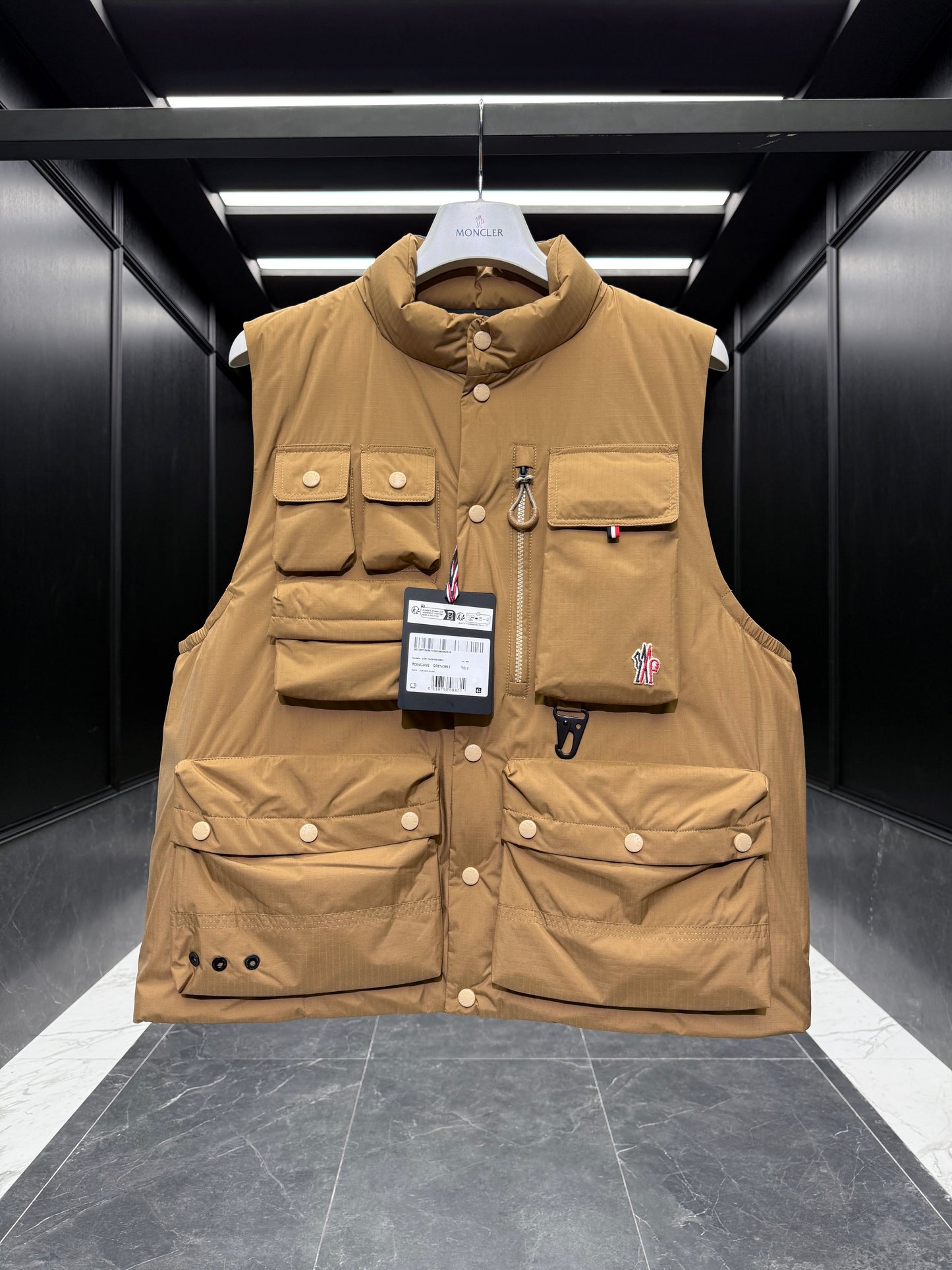 MONC TONGASS VEST