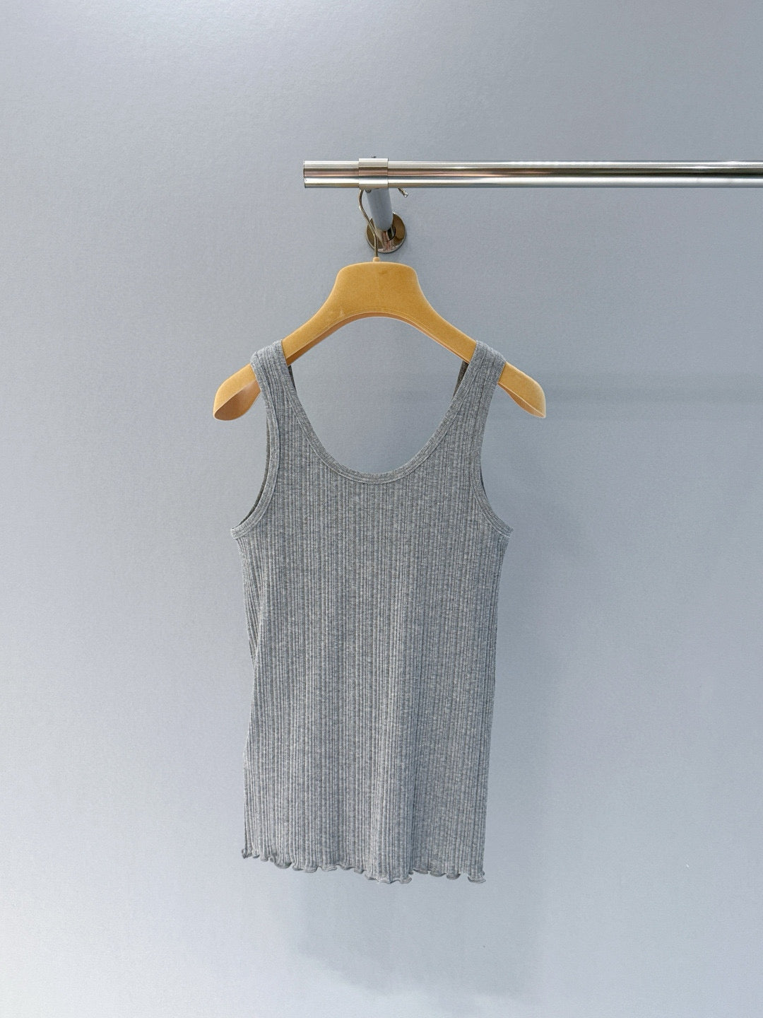 FEN TANK TOP