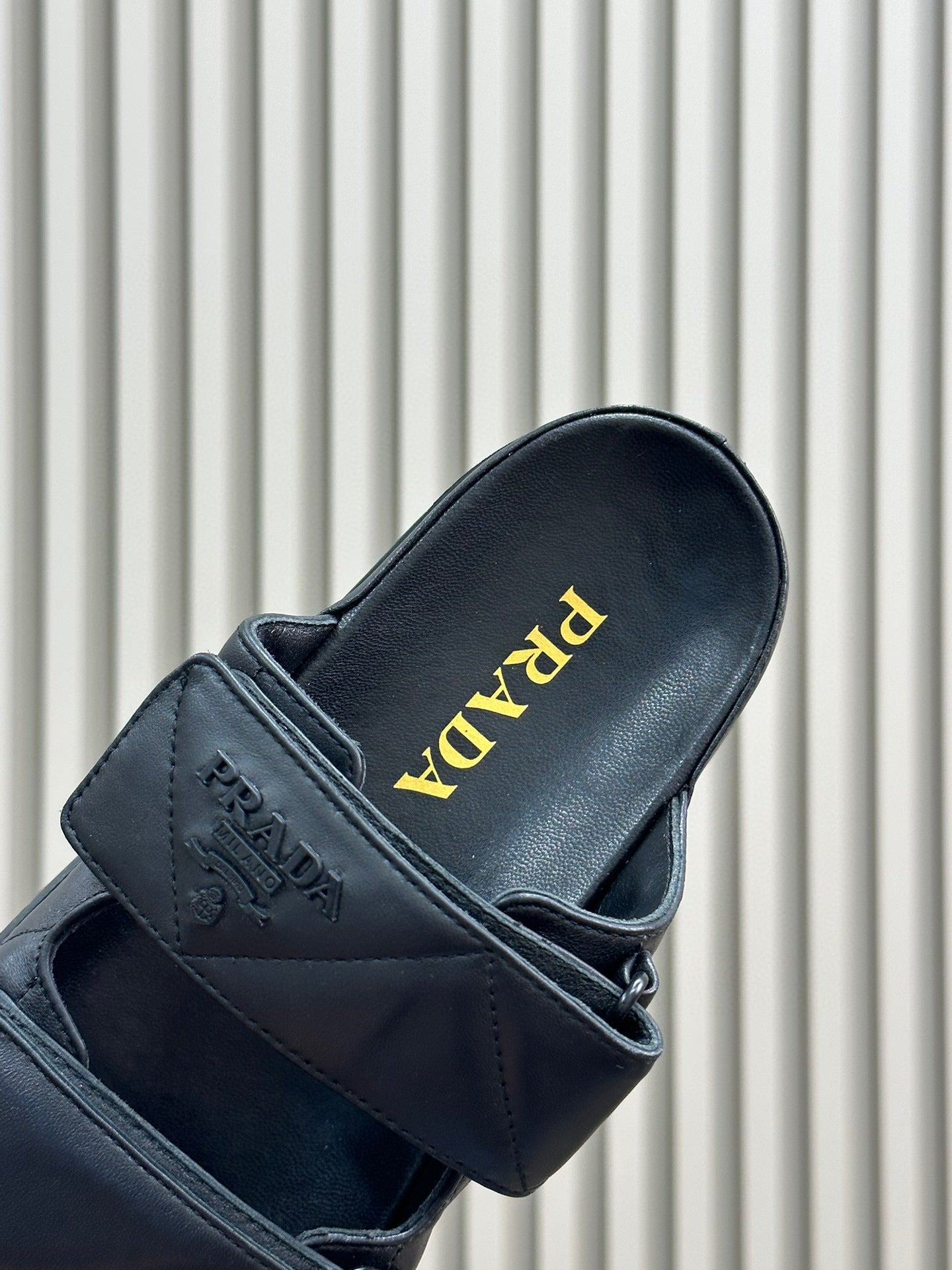 PD NAPPA LEATHER SLIDES