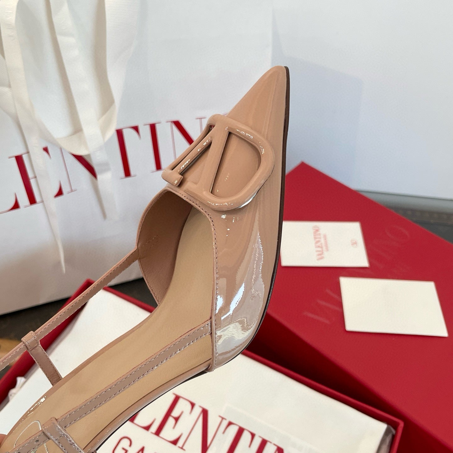 VAL HEELS