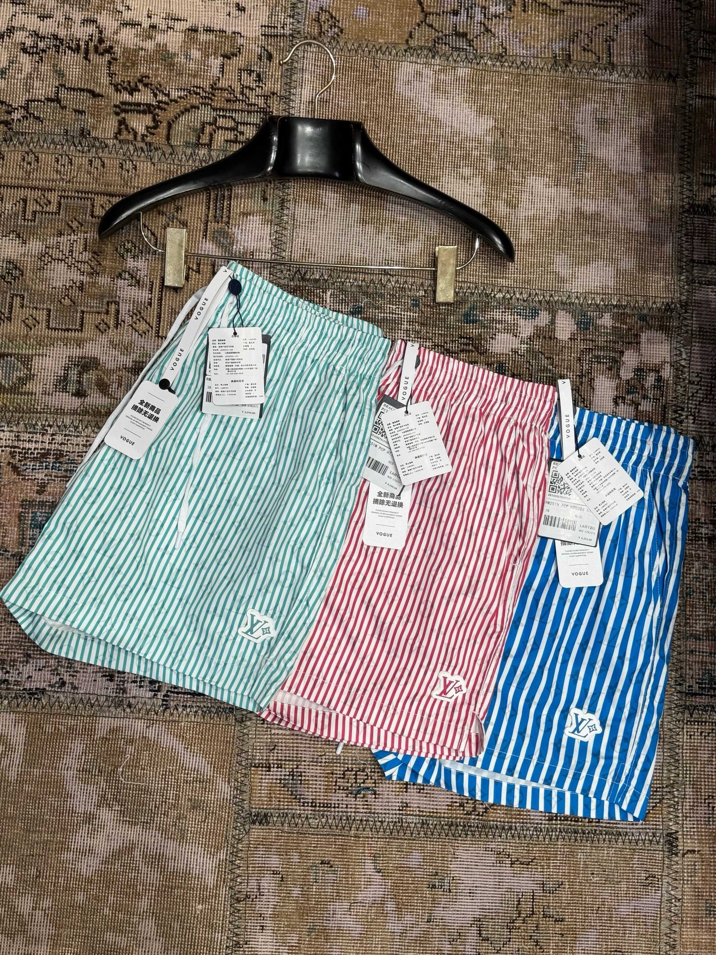 LOU SHORTS