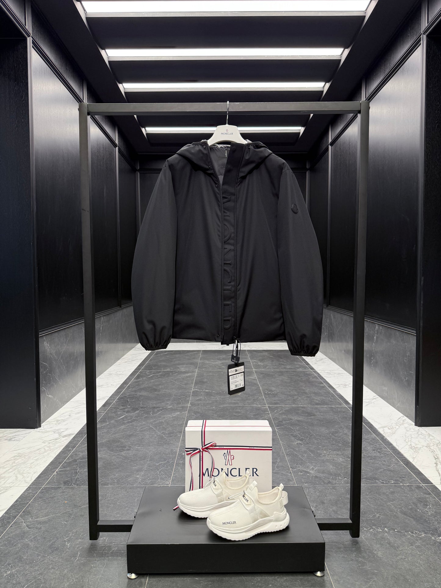 MONC POLSET JACKET