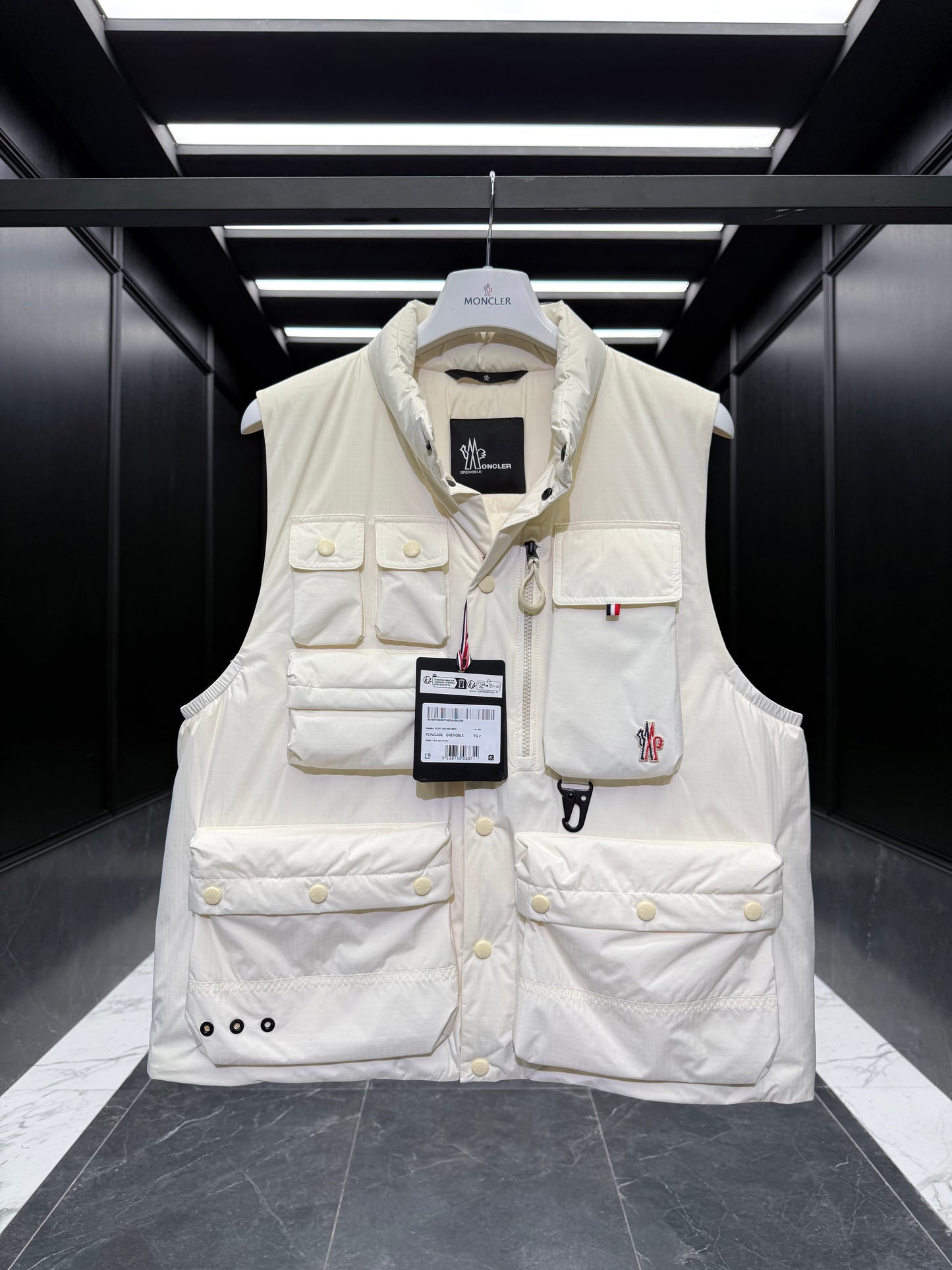 MONC TONGASS VEST