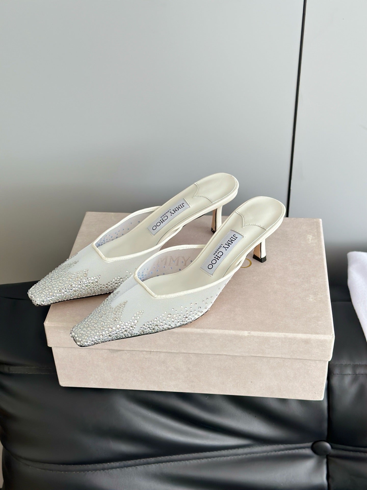 JIMMY C HEELS