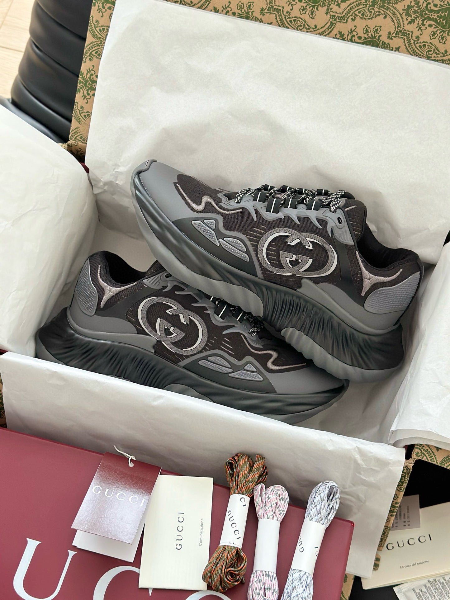 GG RIPPLE TRAINERS