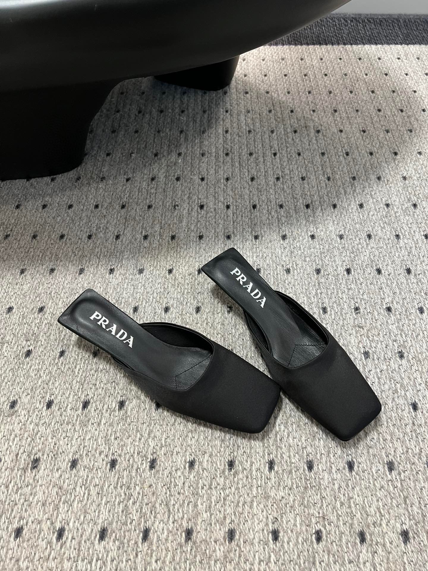 PD HEELS