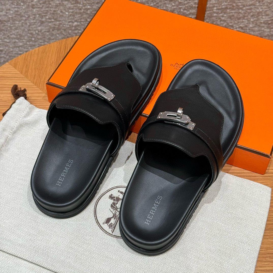 HERM EMPIRE SANDALS