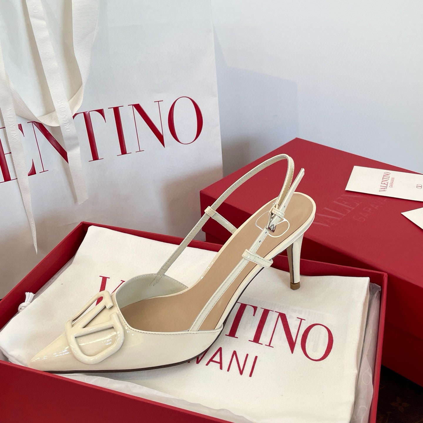 VAL HEELS
