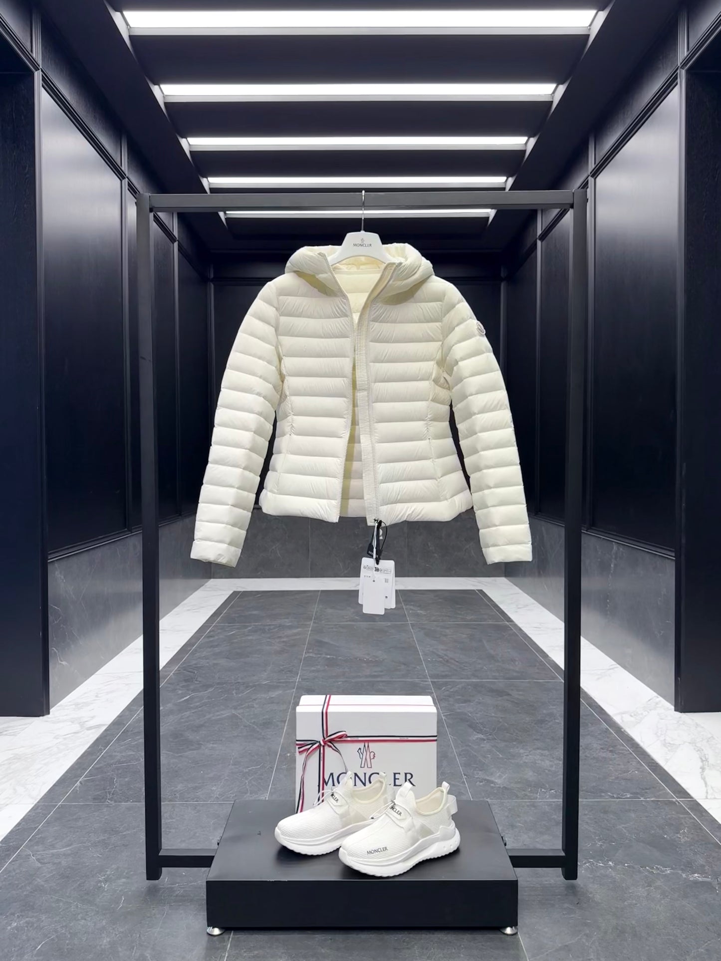 MONC IGE JACKET