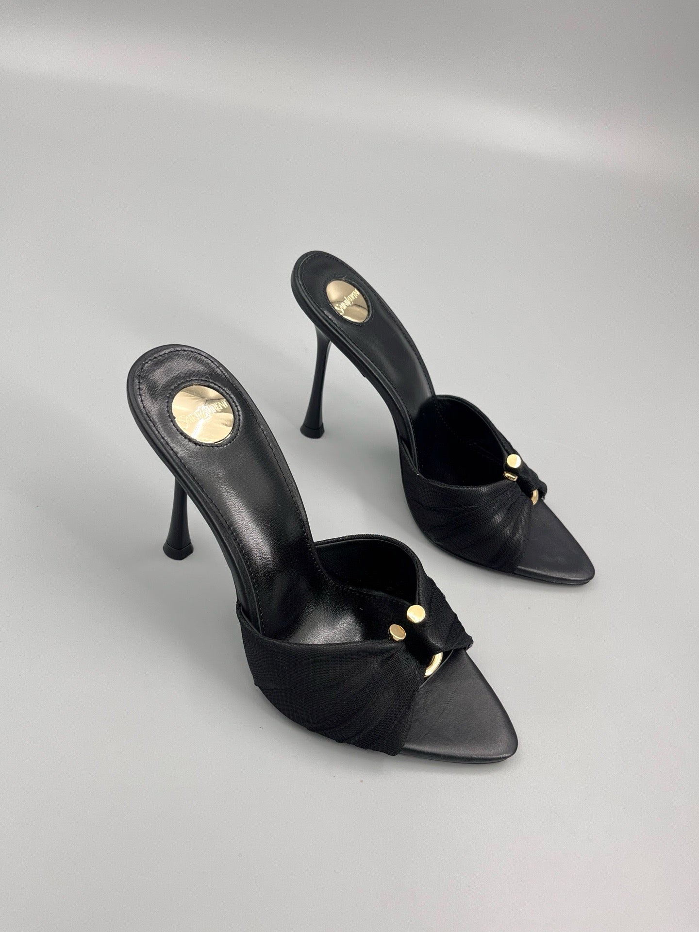 SL HEELS