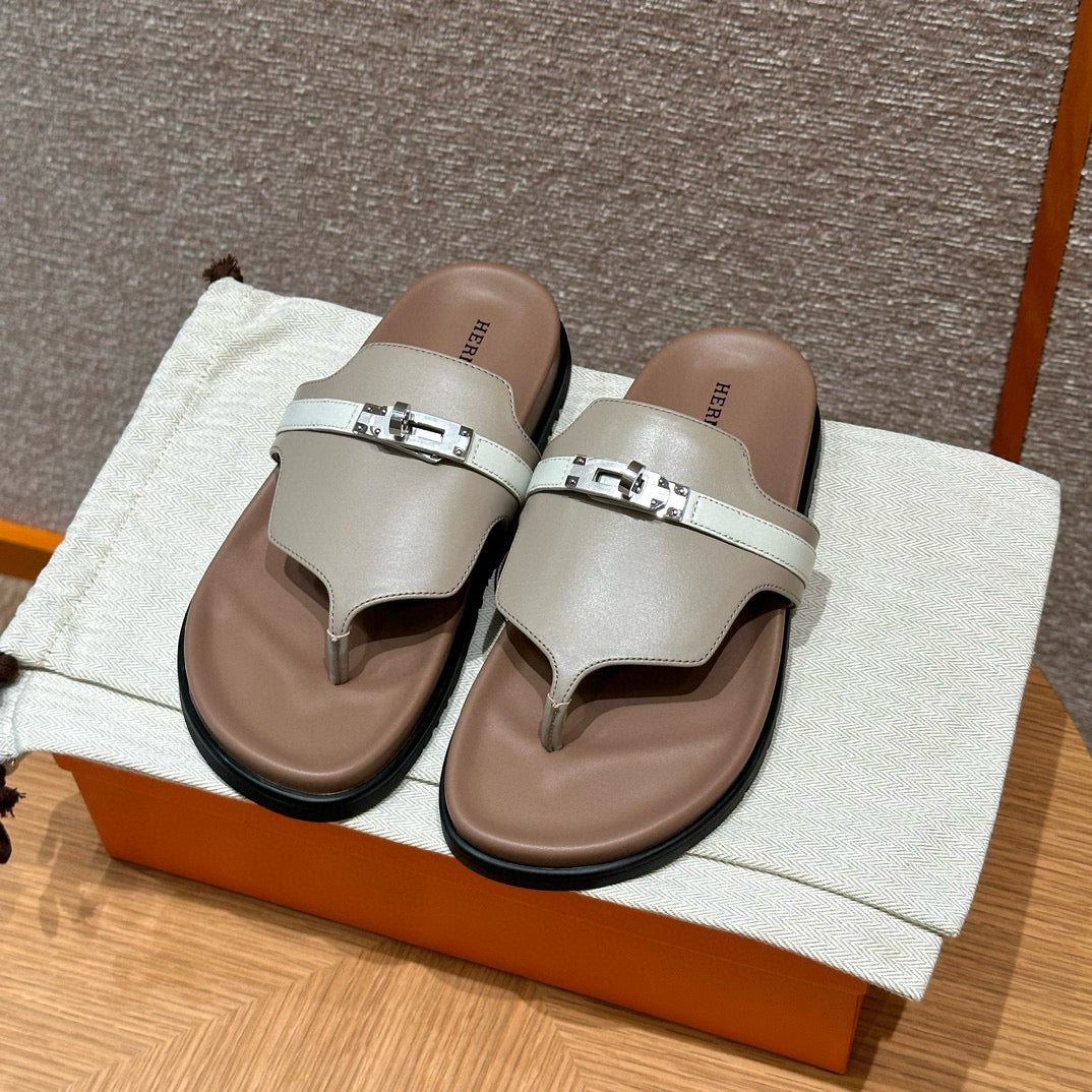 HERM EMPIRE SANDALS