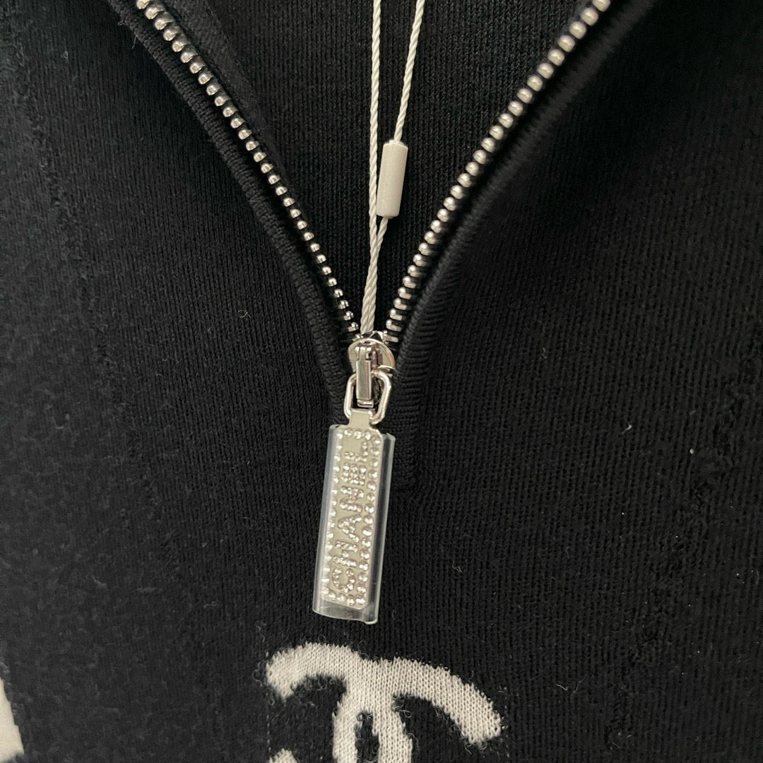 CC KNIT HOODIE