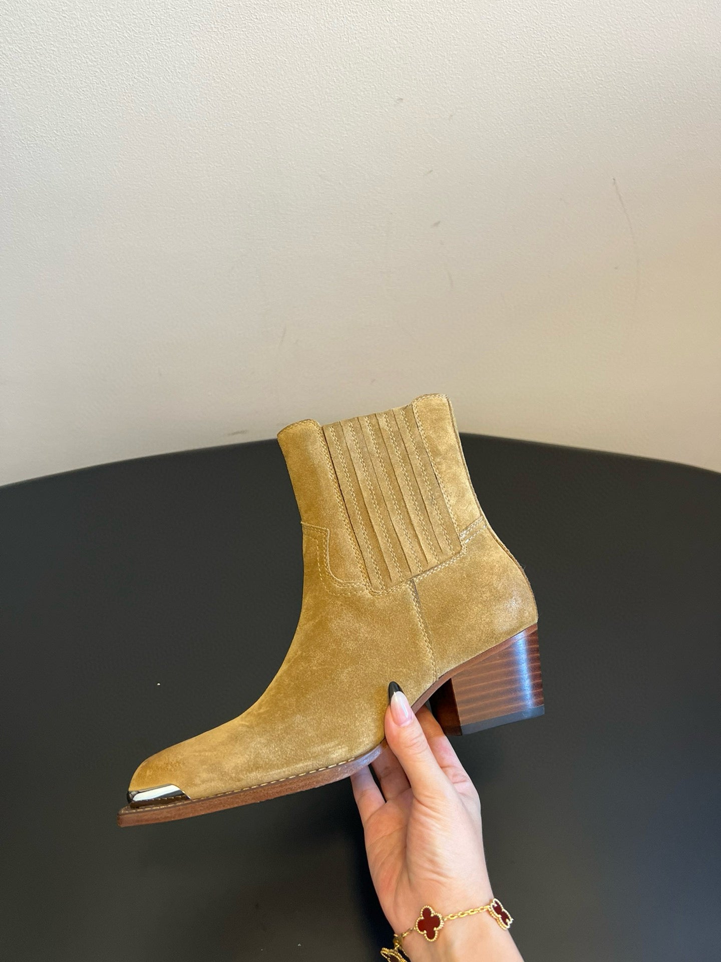 CEL BOOTS