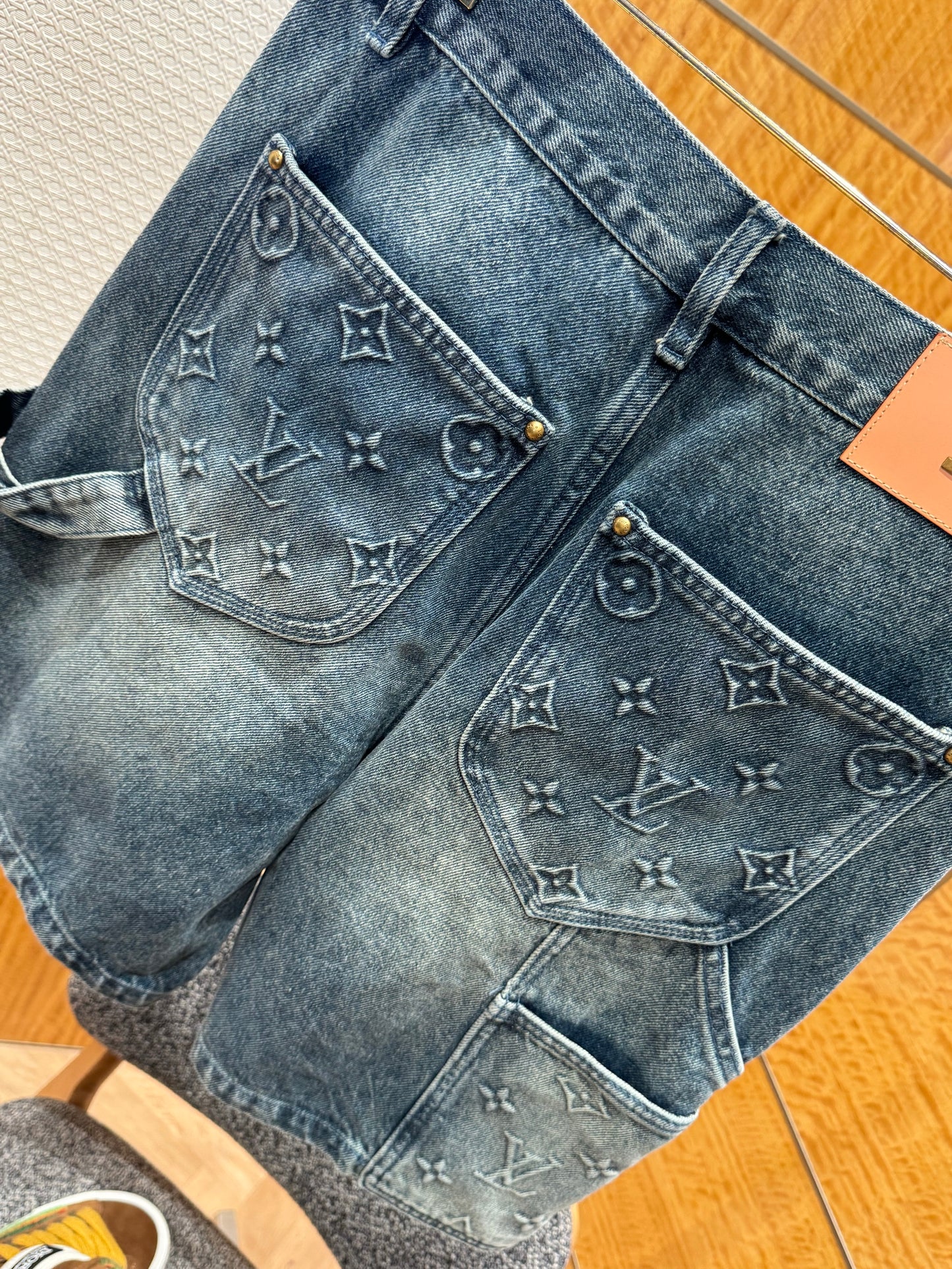LOU DENIM SHORTS