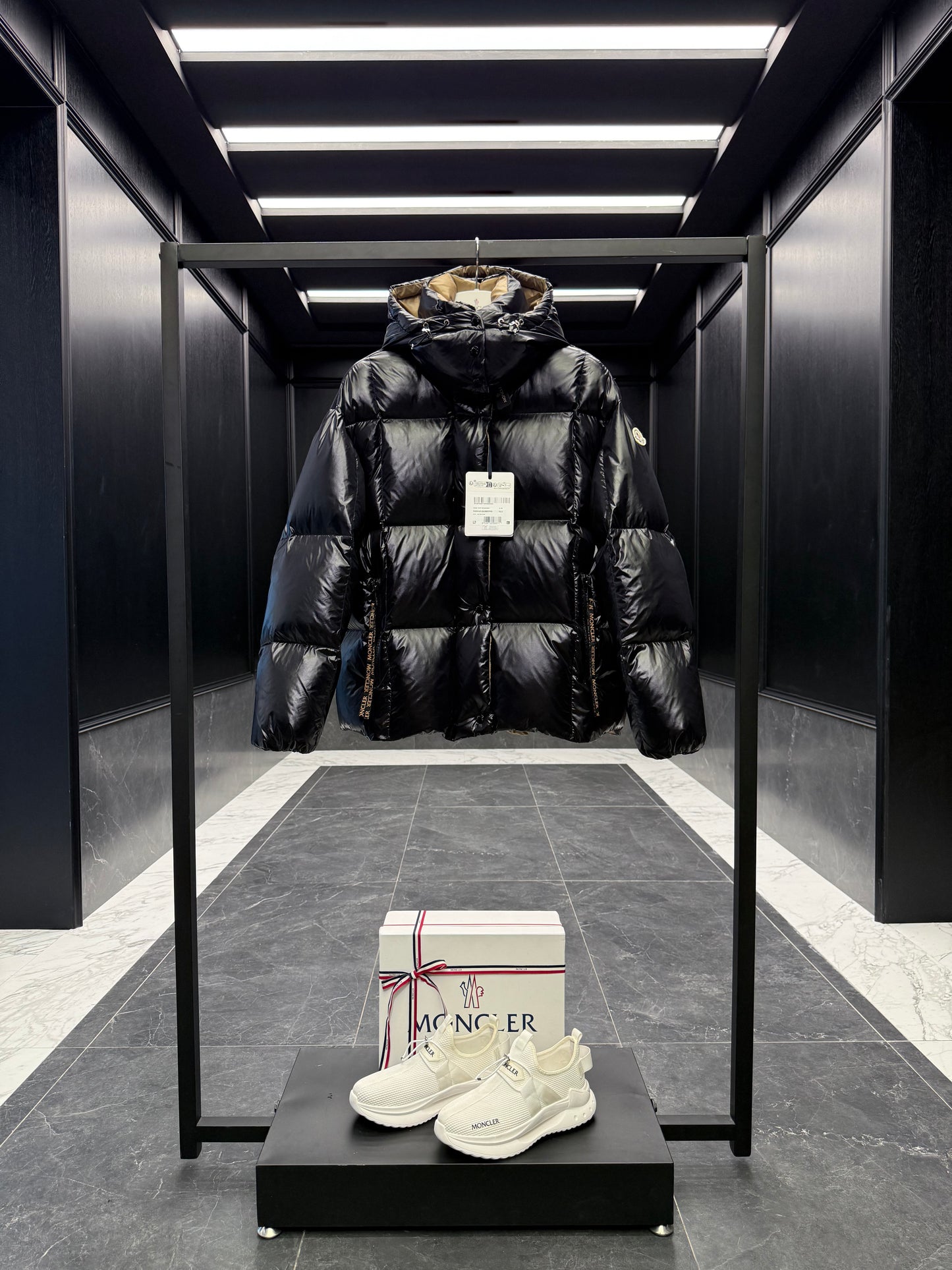 MONC PARANA JACKET