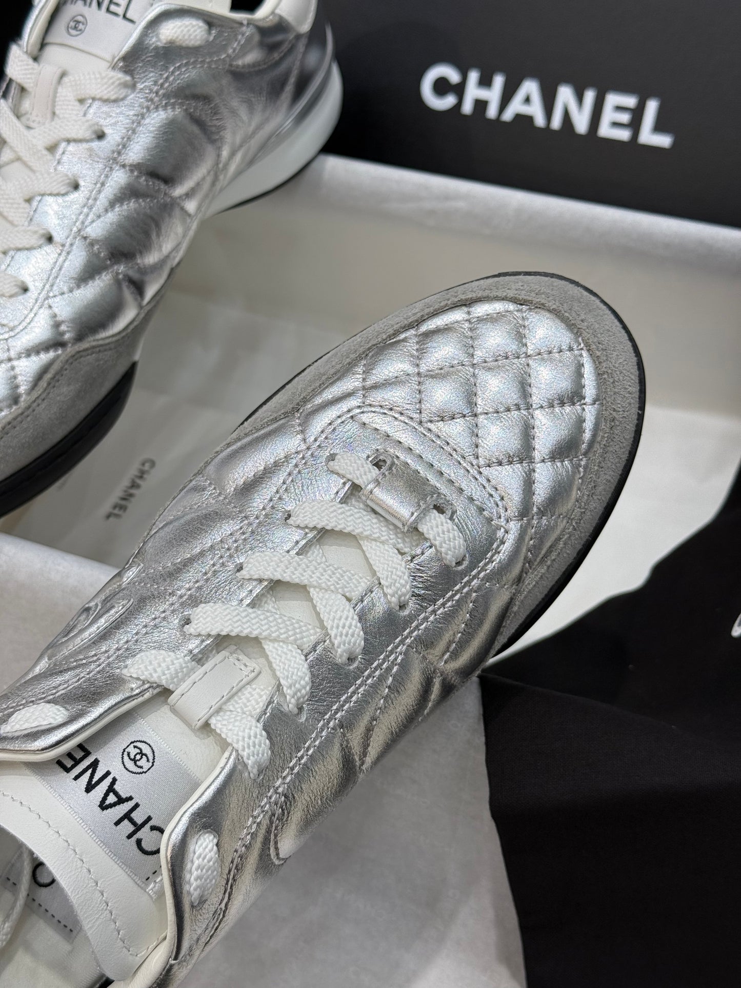 CC SNEAKER