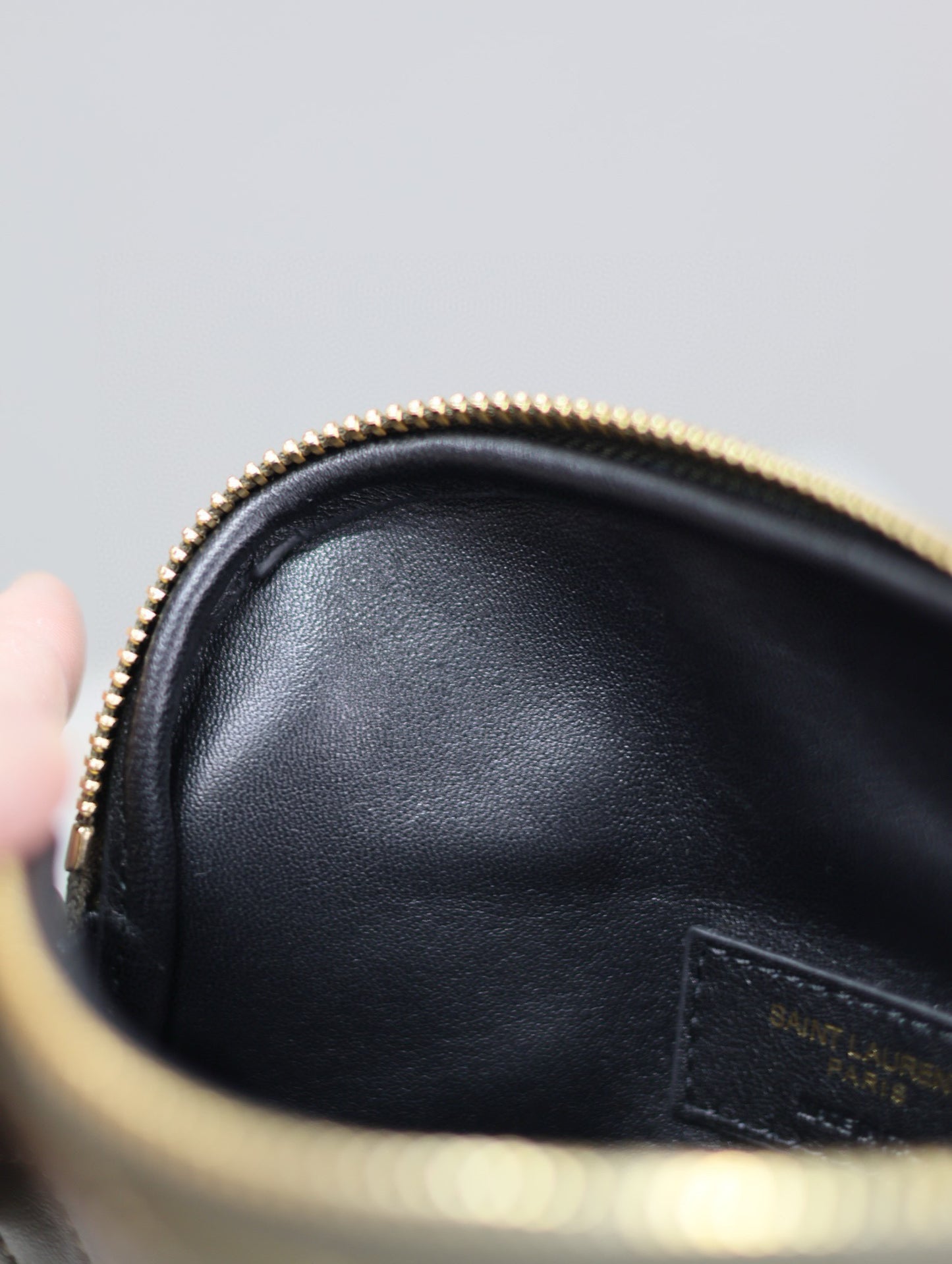 SL GABY POUCH