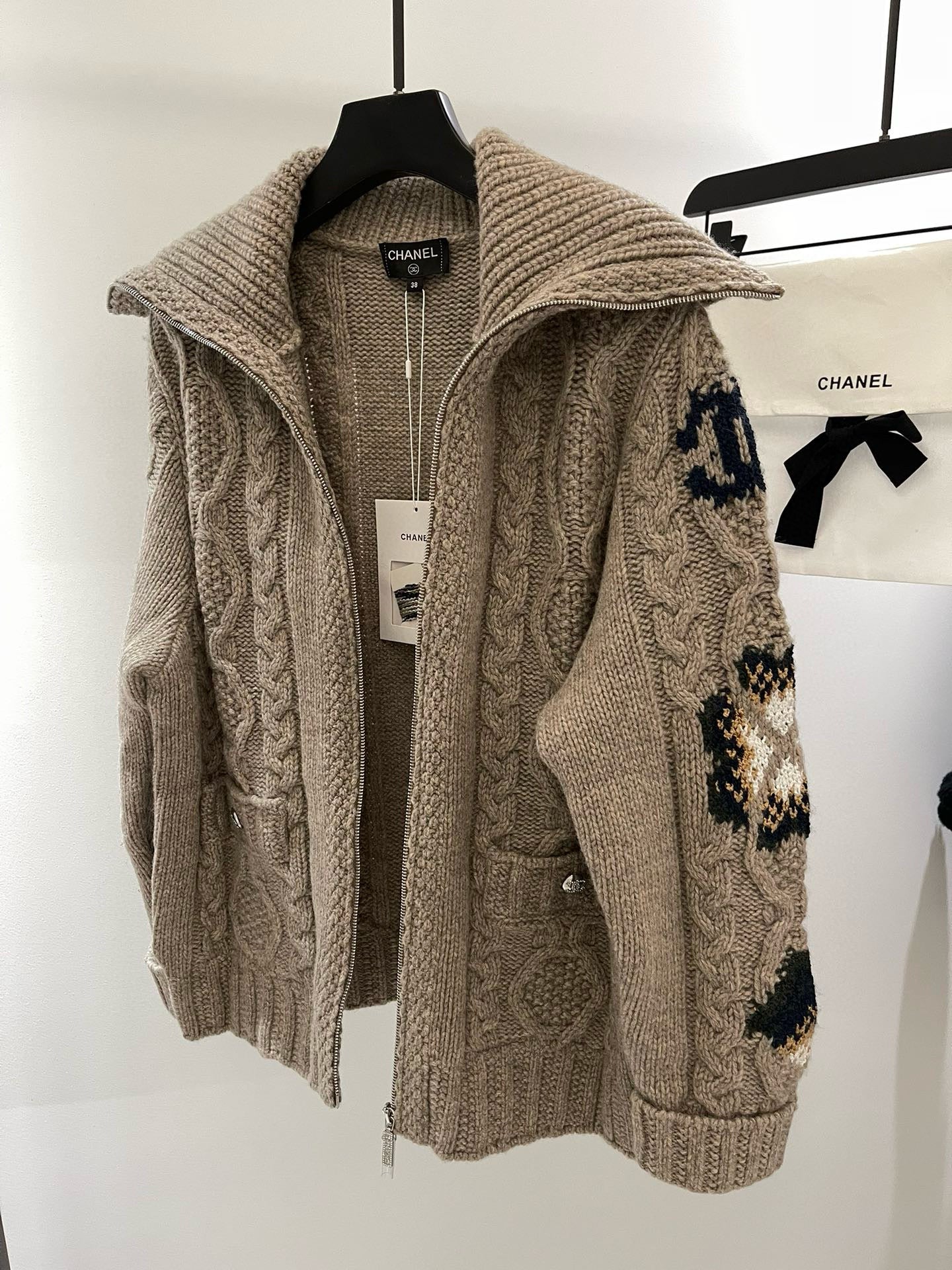 CC CARDIGAN