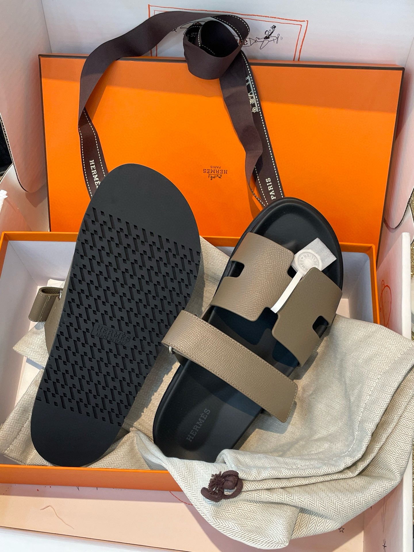 HERM CHYPRE SANDALS