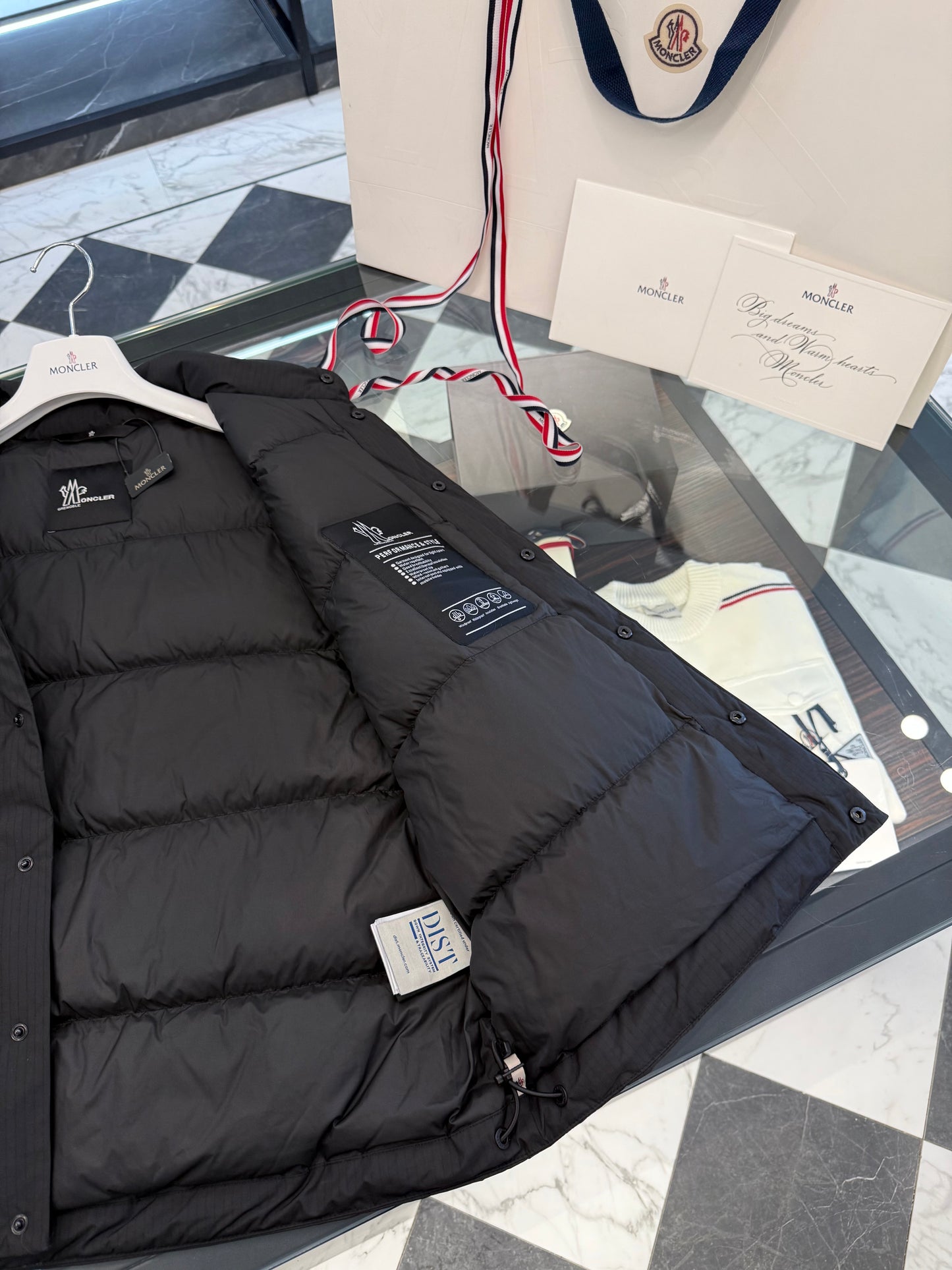 MONC TONGASS VEST