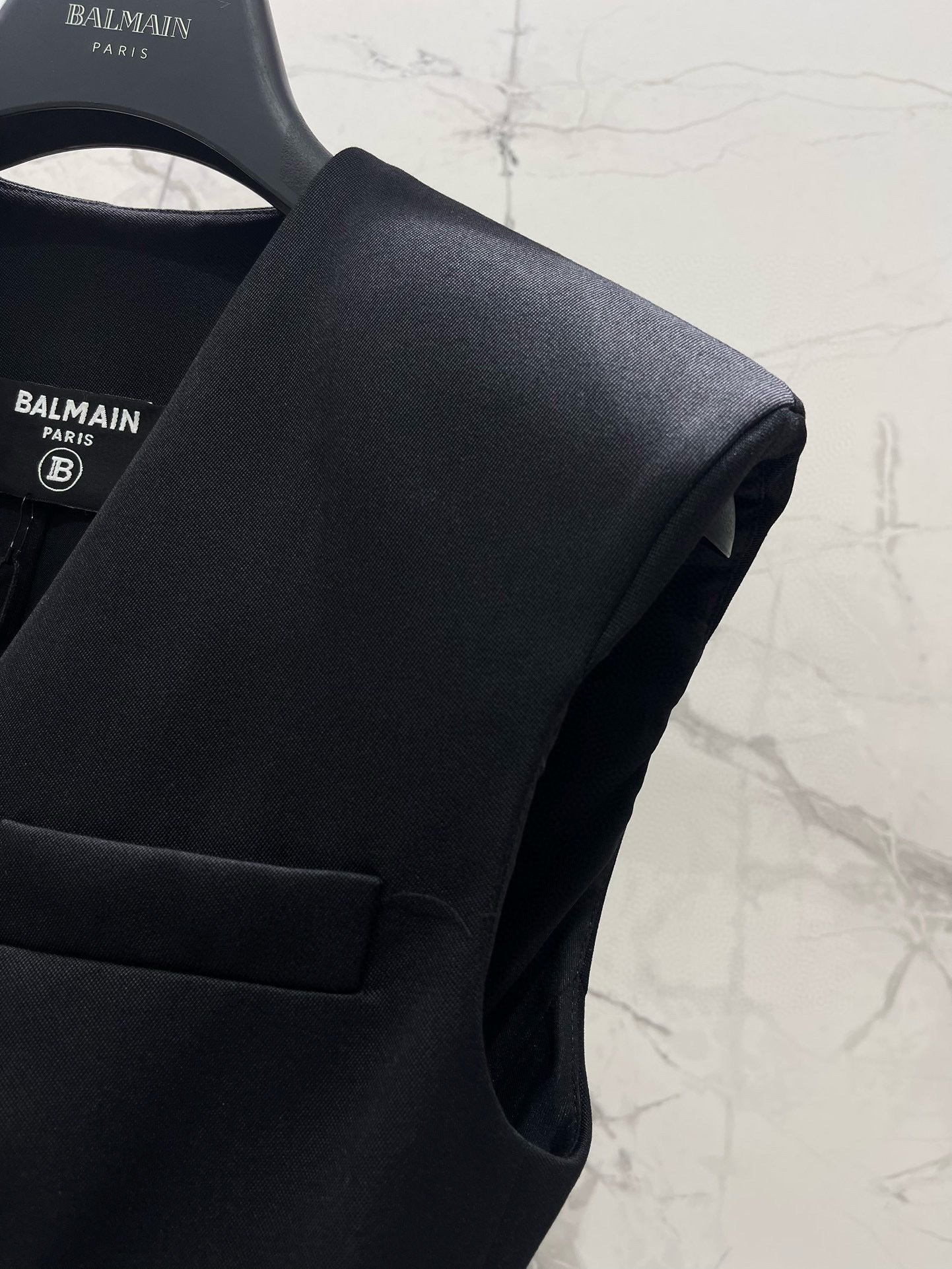 BALM VEST