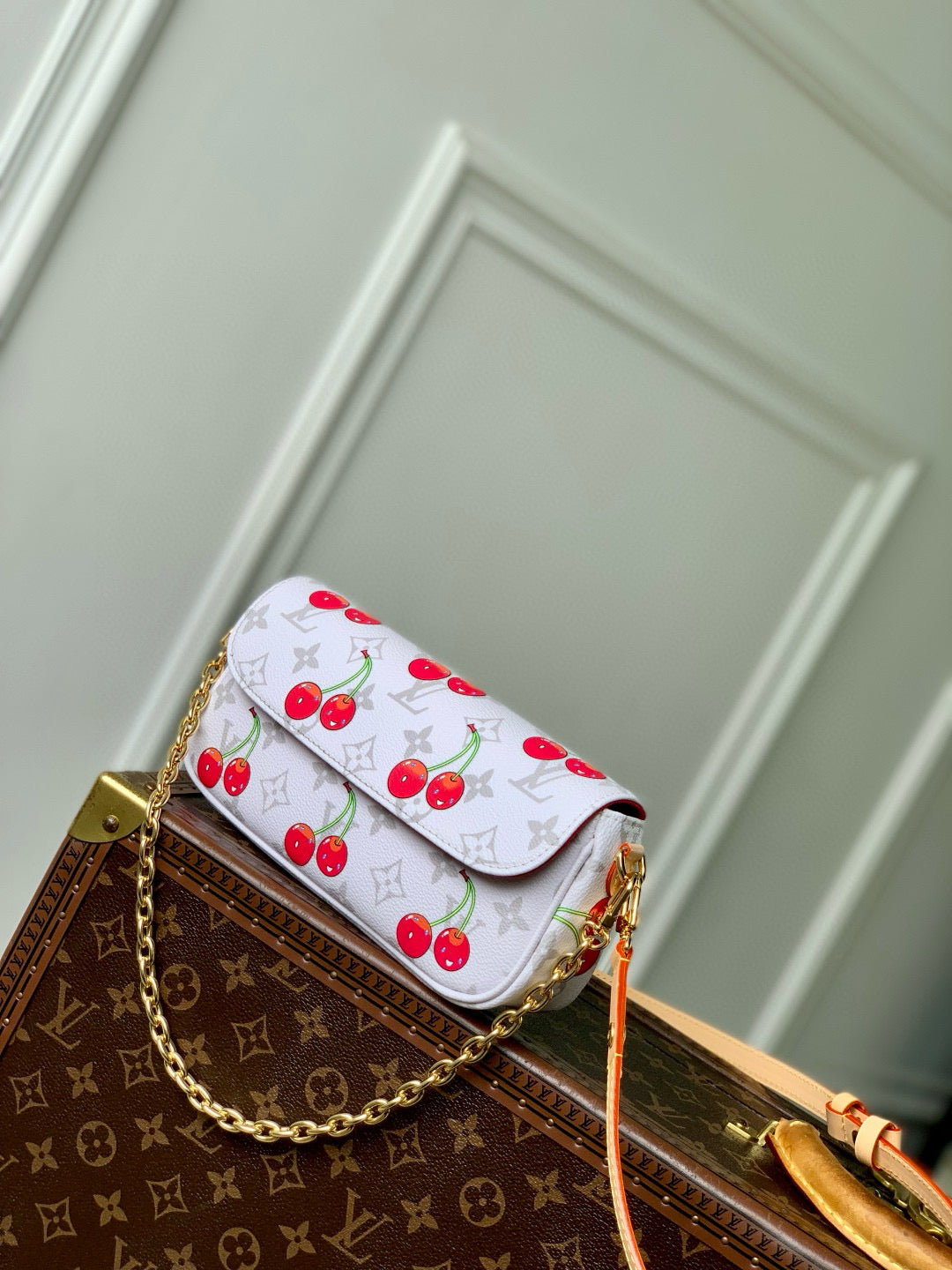 LOU x MURAKAMI IVY WALLET ON CHAIN BAG