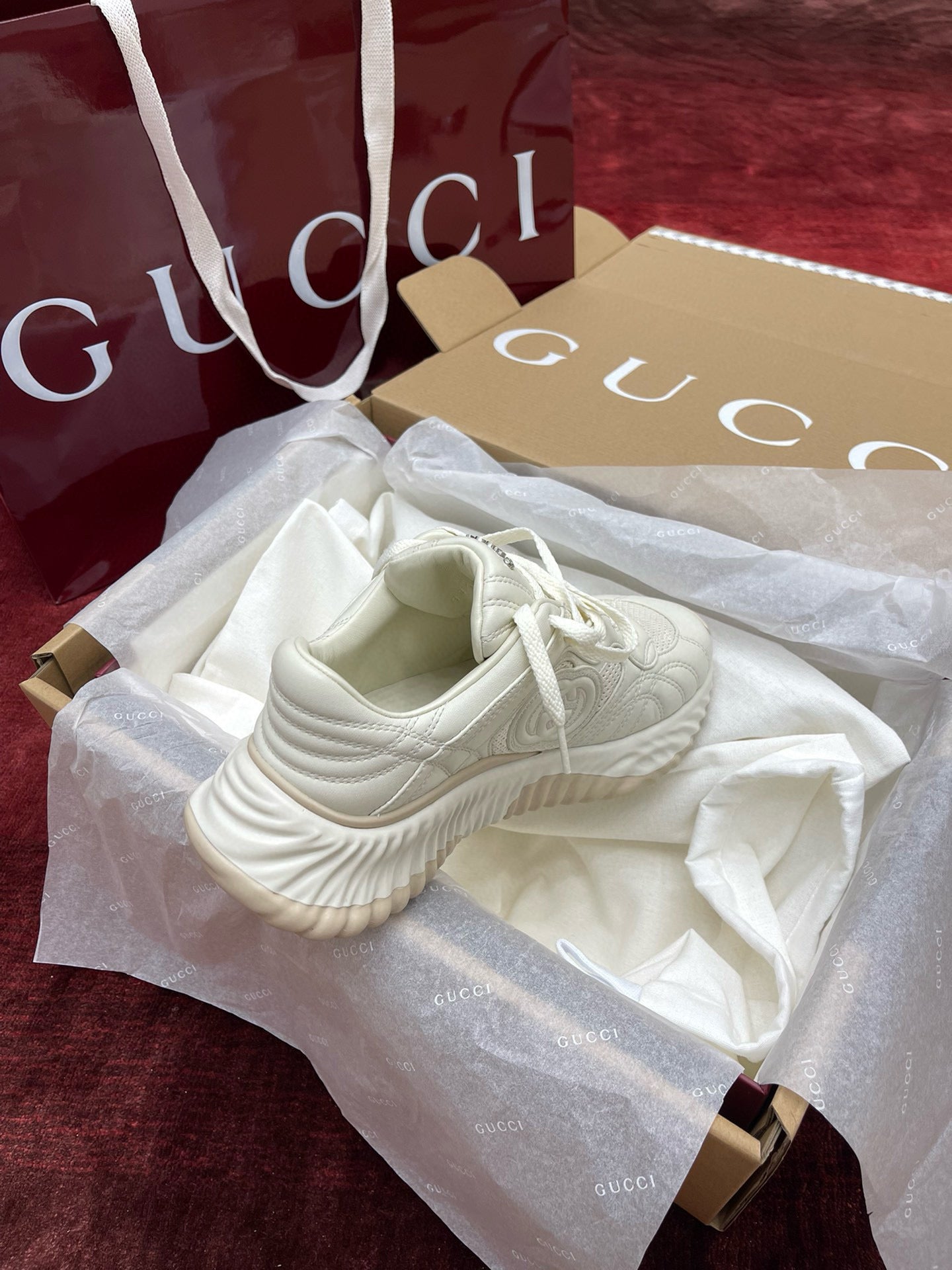 GG RIPPLE TRAINERS
