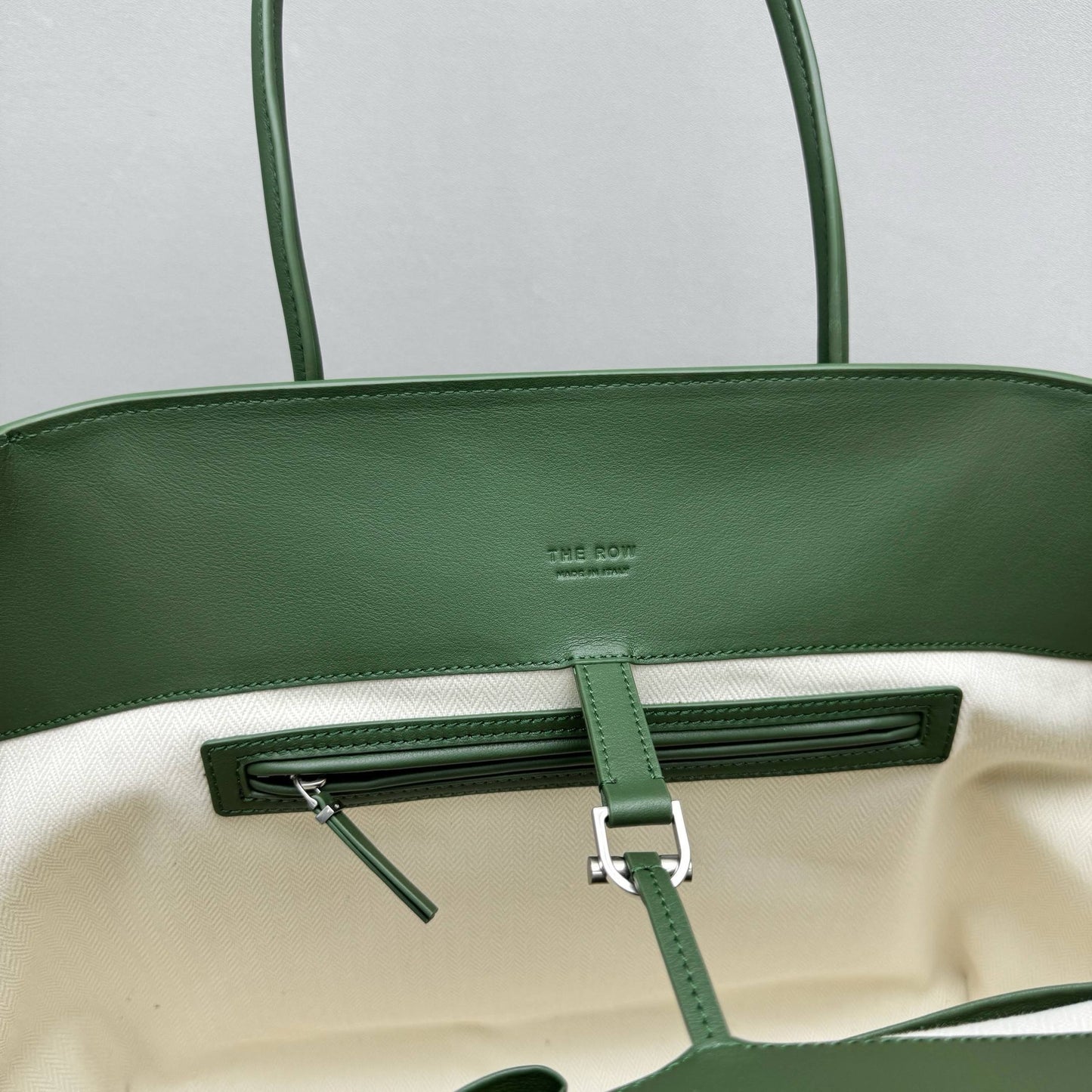 THE ROW MARLO 17 BAG
