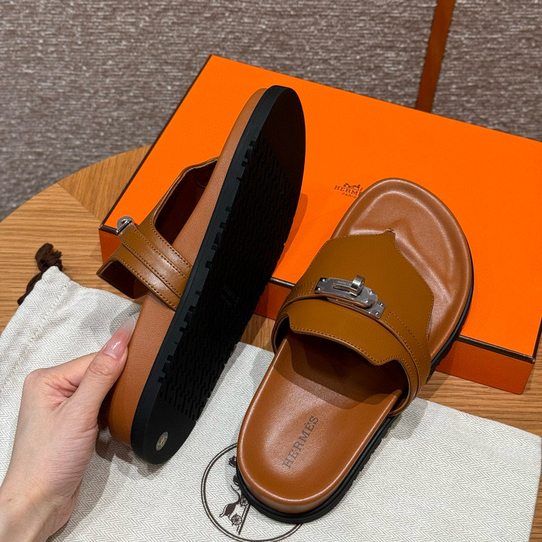 HERM EMPIRE SANDALS