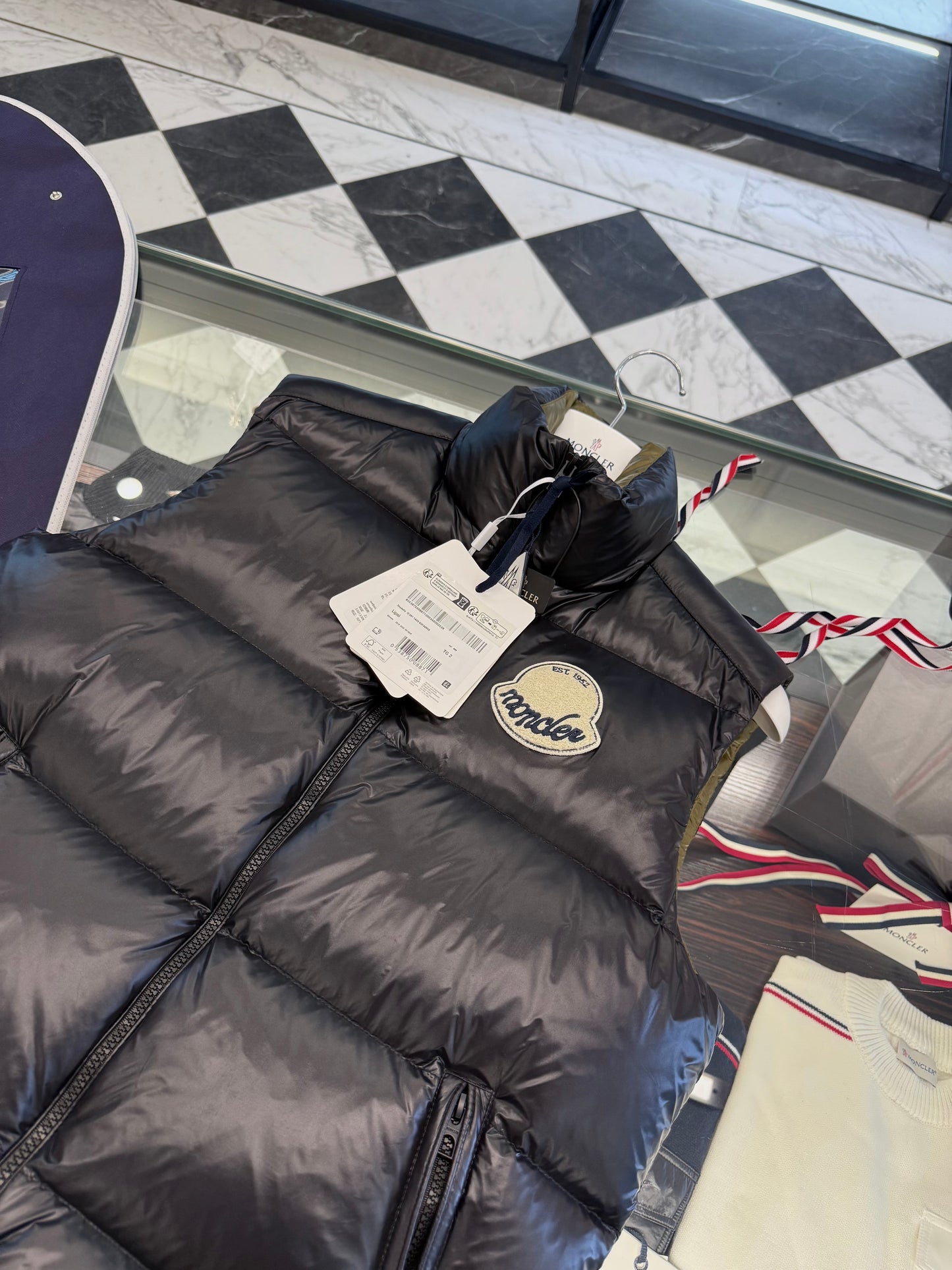 MONC LIPSI VEST