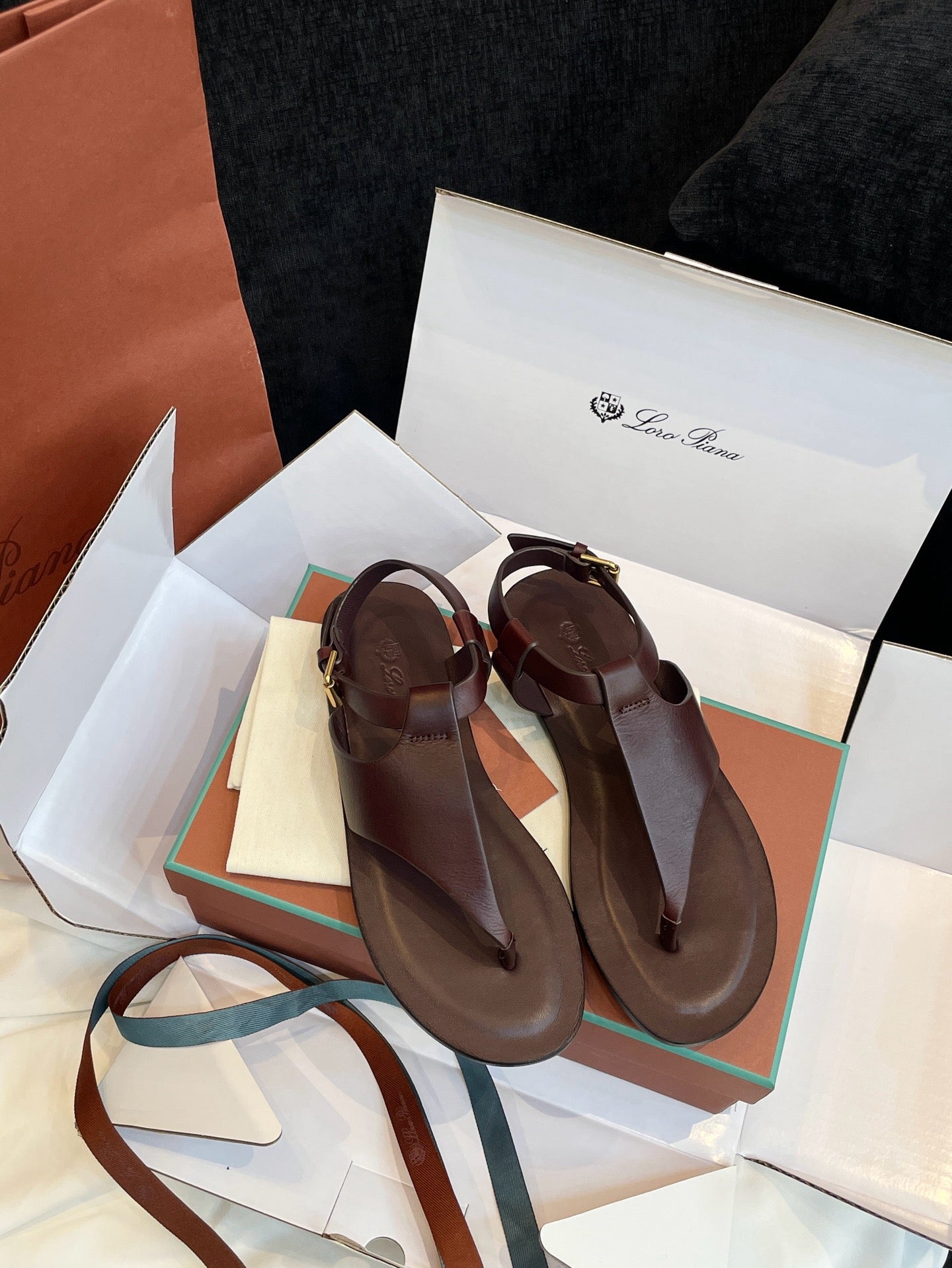 LORO P SANDALS