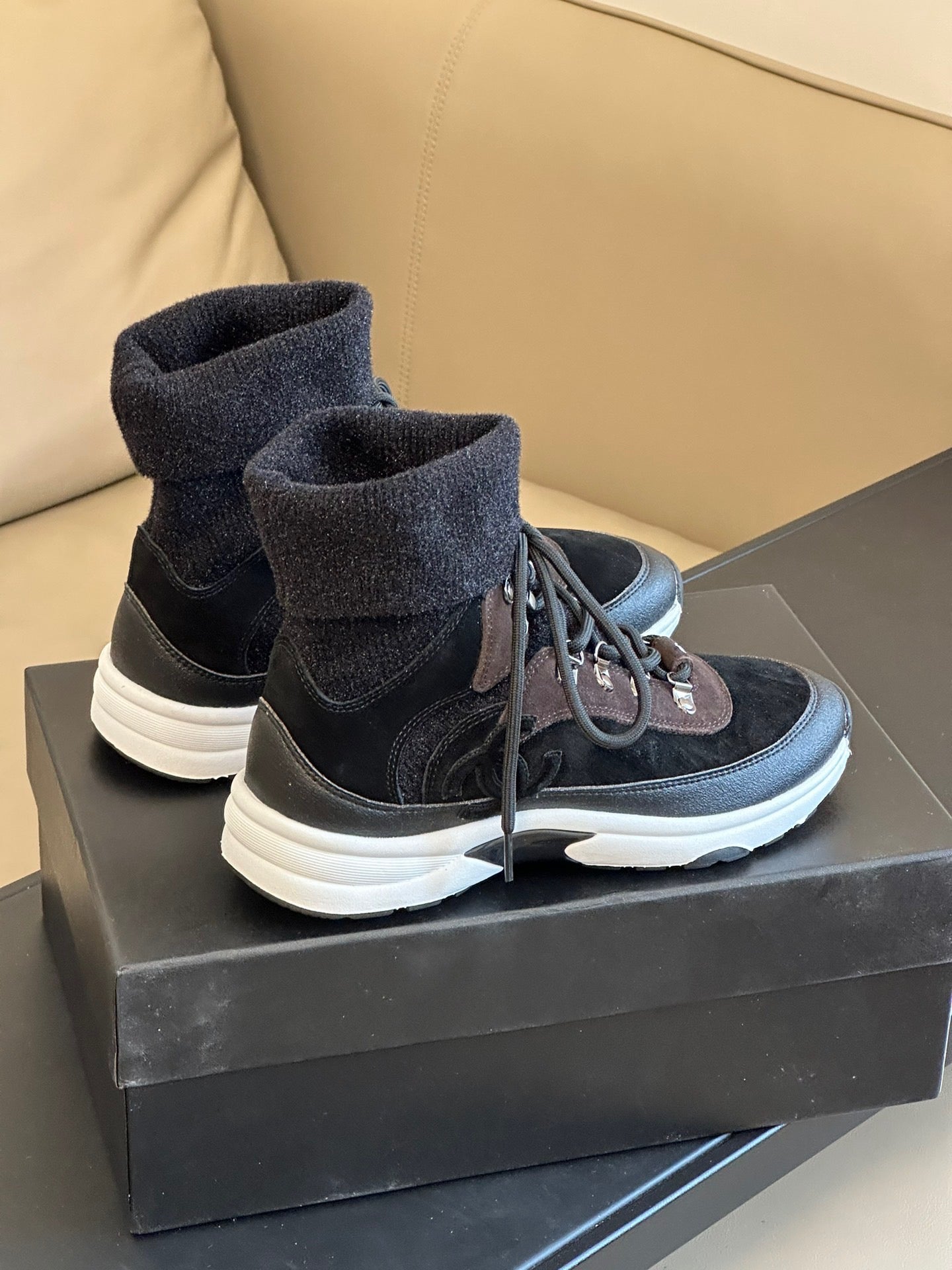CC TRAINERS