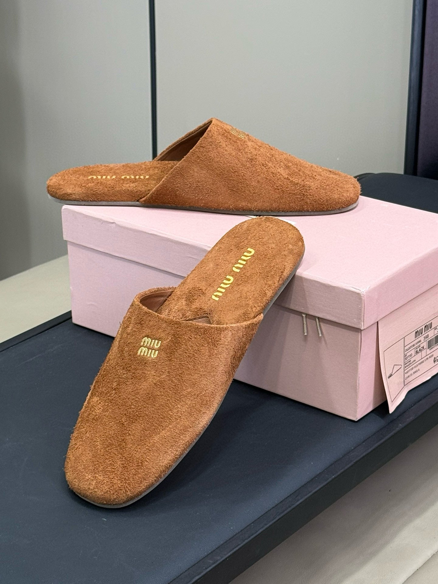 MIU M SLIPPERS
