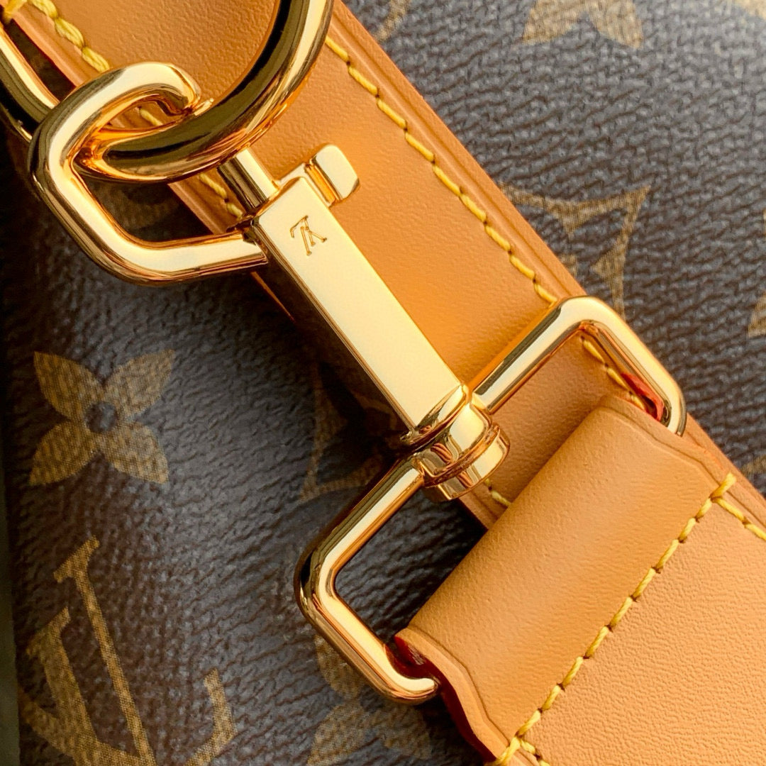 LOU VAGABOND HOBO BAG
