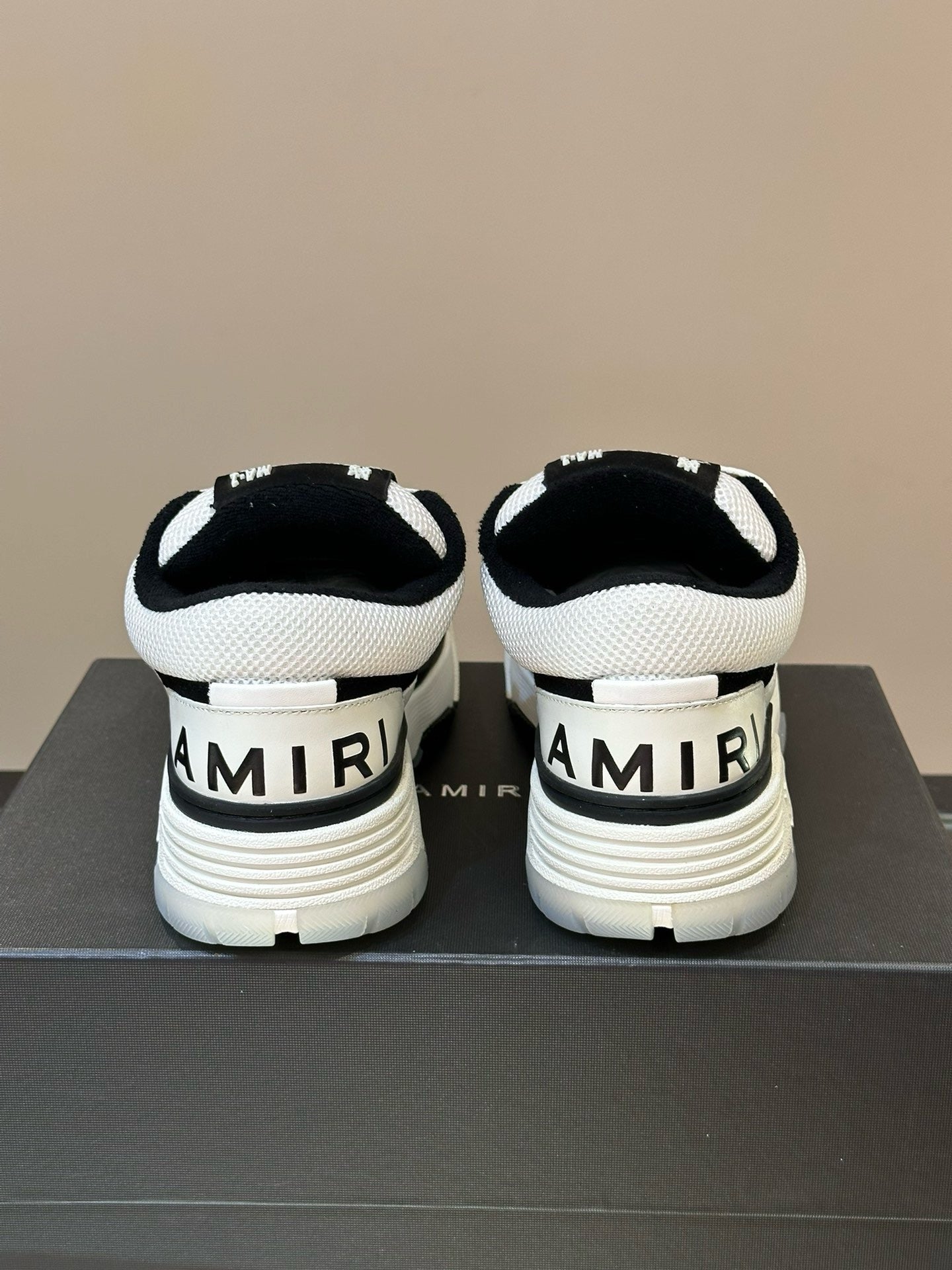 AMIRI TRAINERS