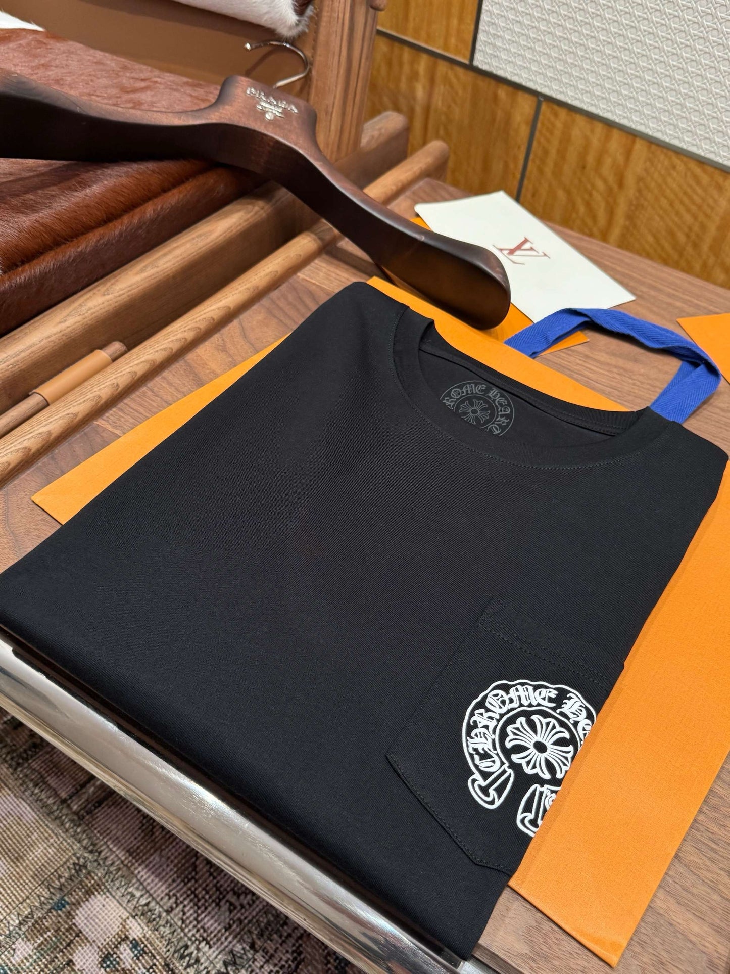 CHROME H T-SHIRT