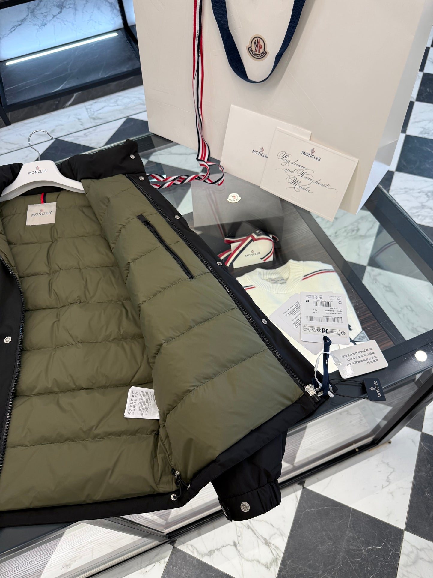 MONC EPINE JACKET