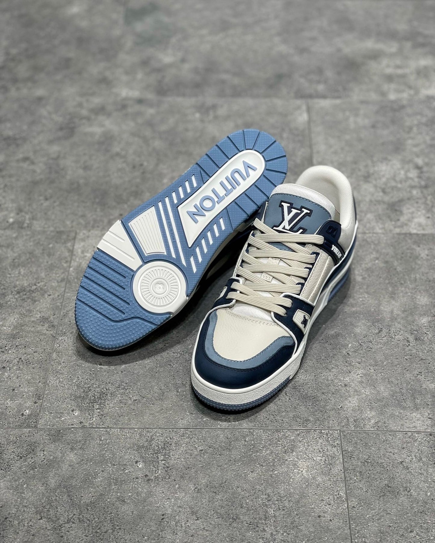 LOU TRAINERS