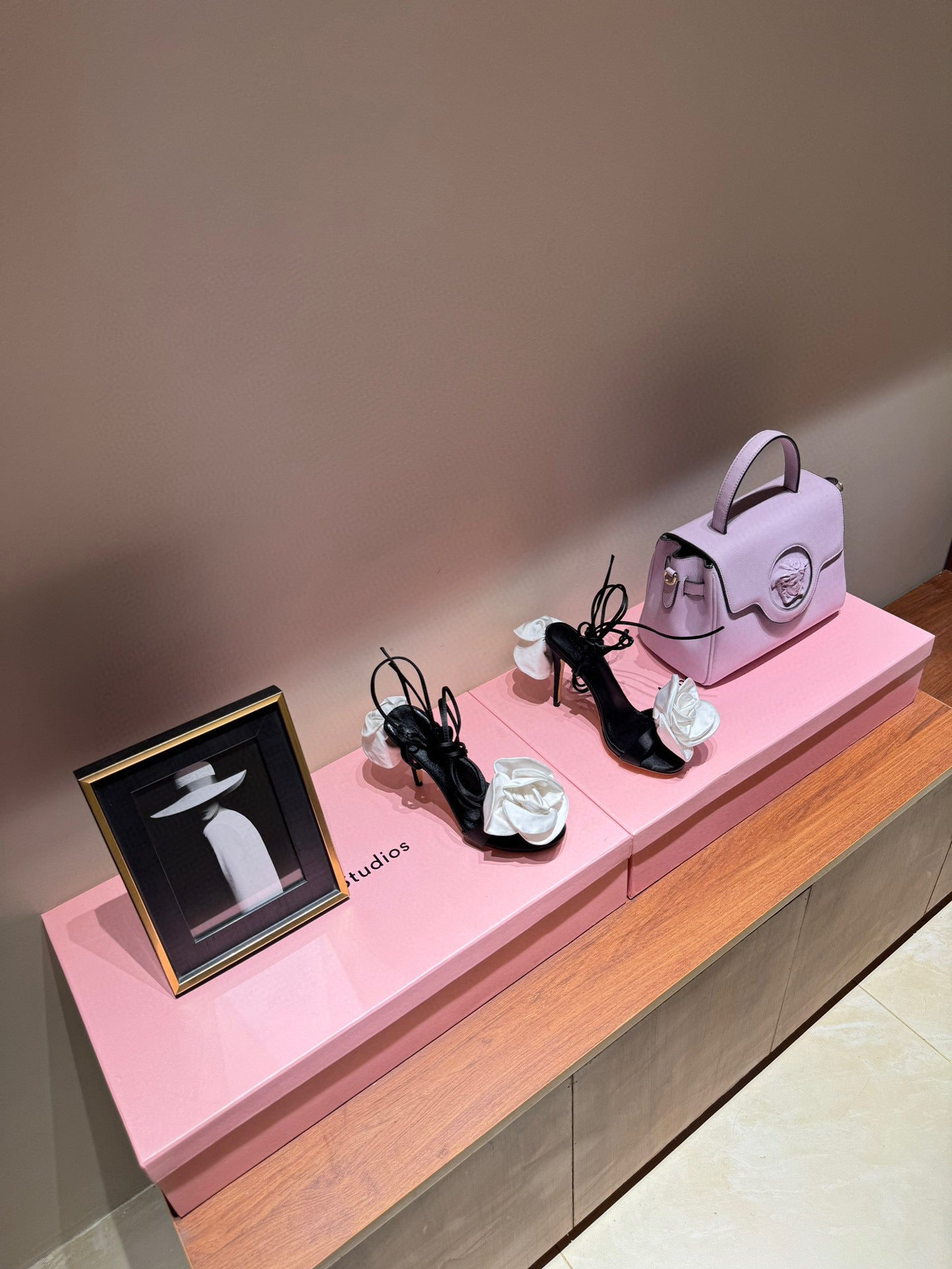 MAGDA BUTRYM HEELS
