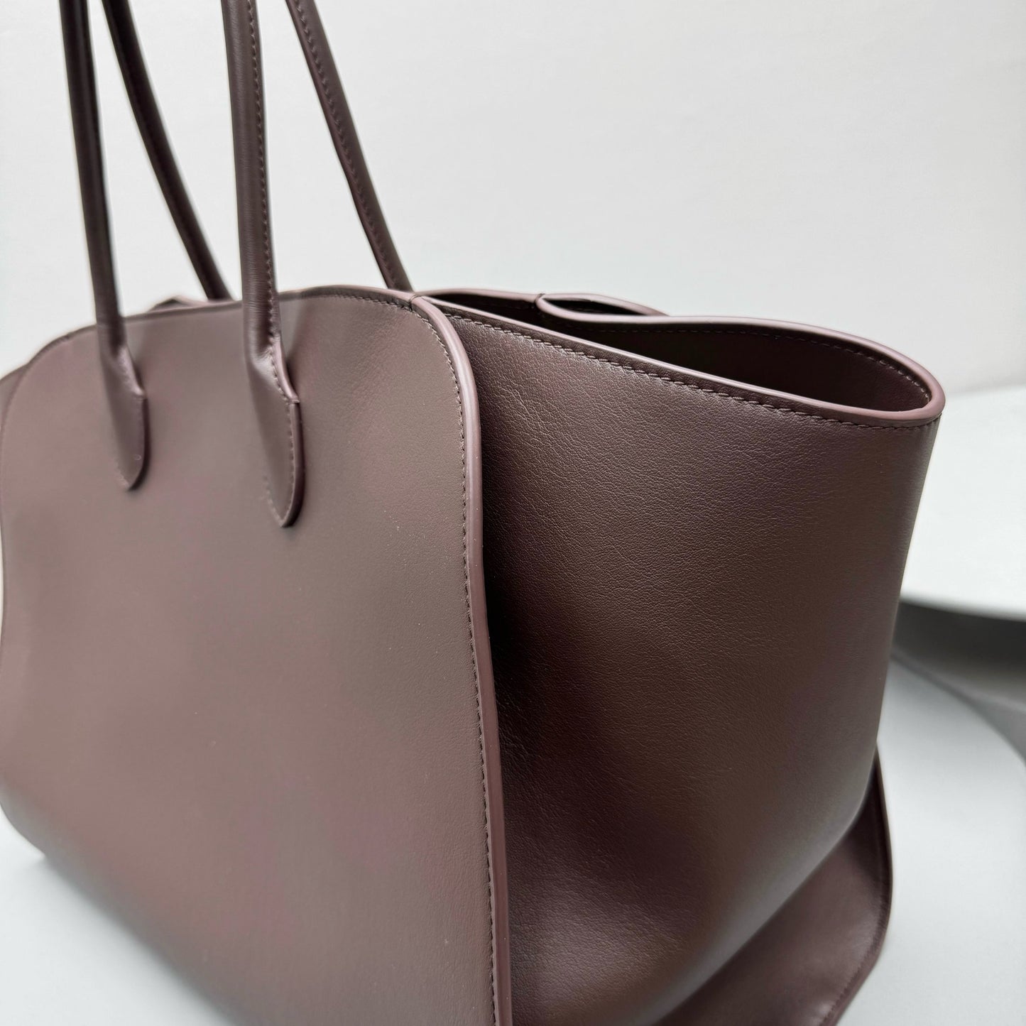 THE ROW MARLO 17 BAG