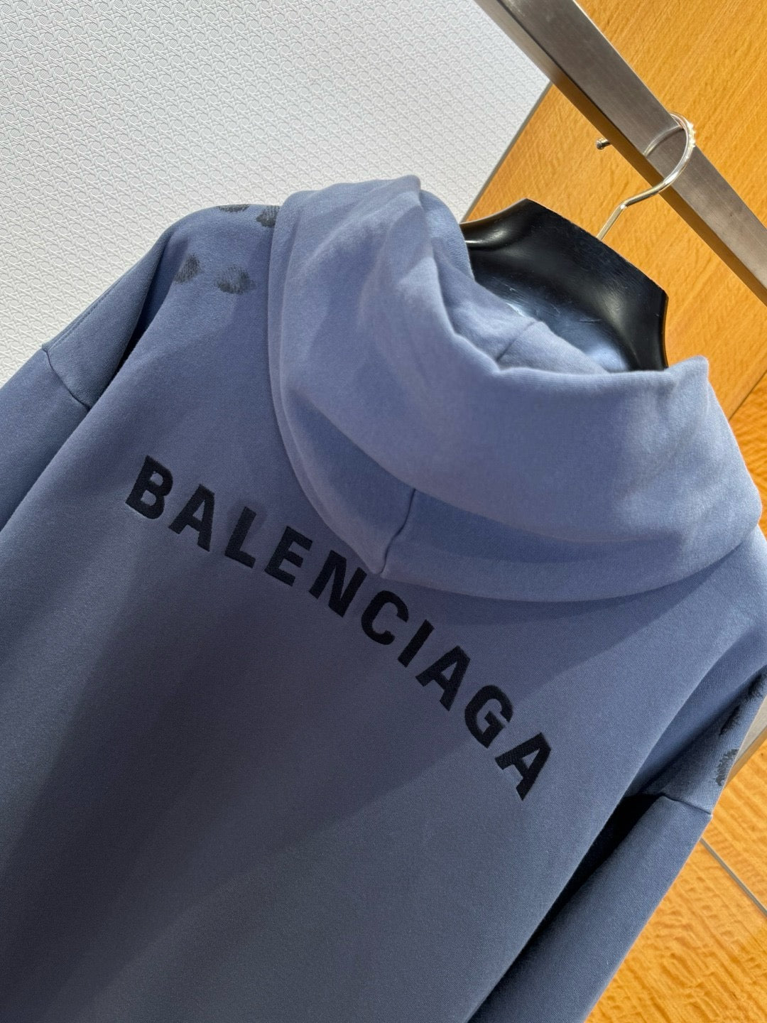 BAL ZIP HOODIE