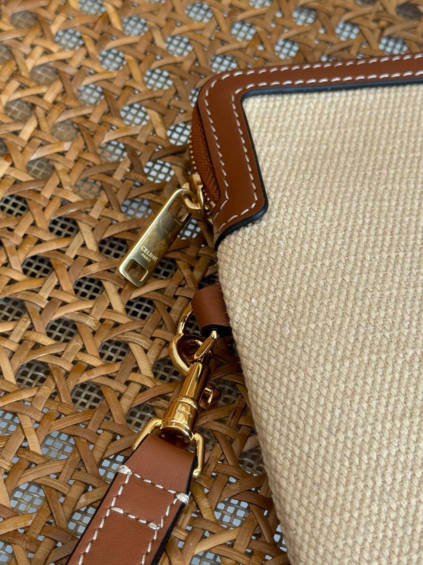 CEL SMALL POUCH WITH STRAP