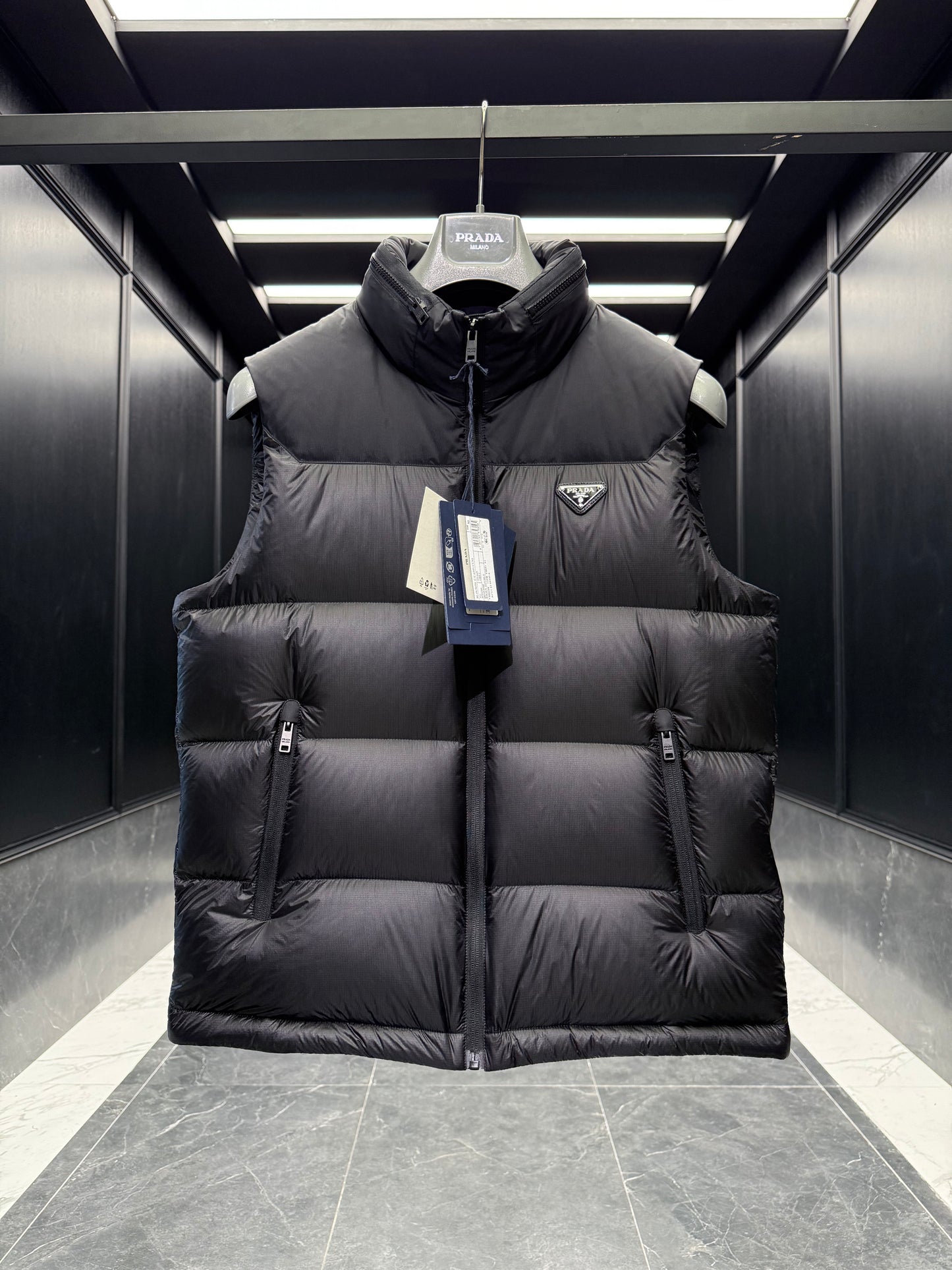 PD VEST