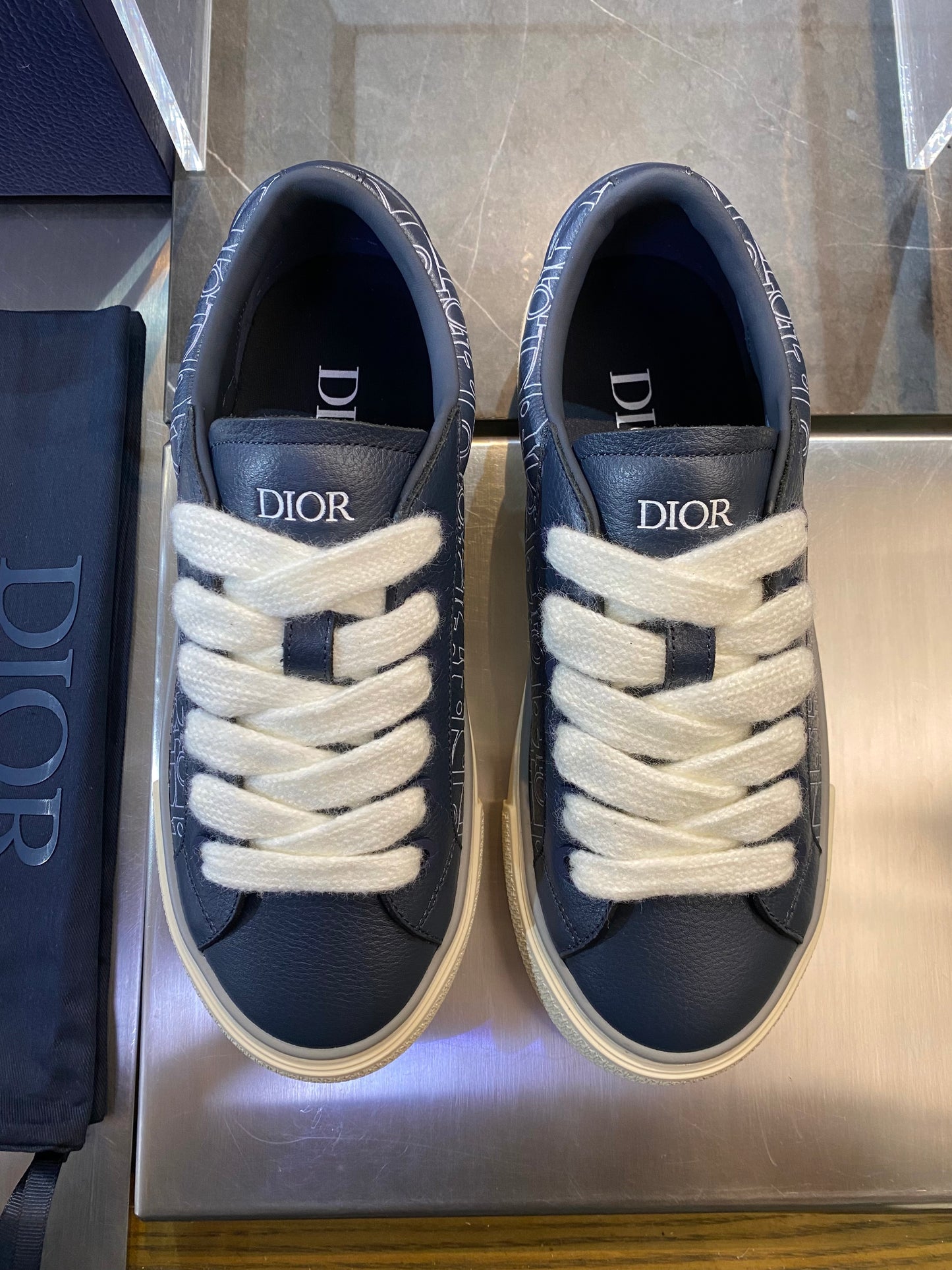 CD B33 SNEAKER