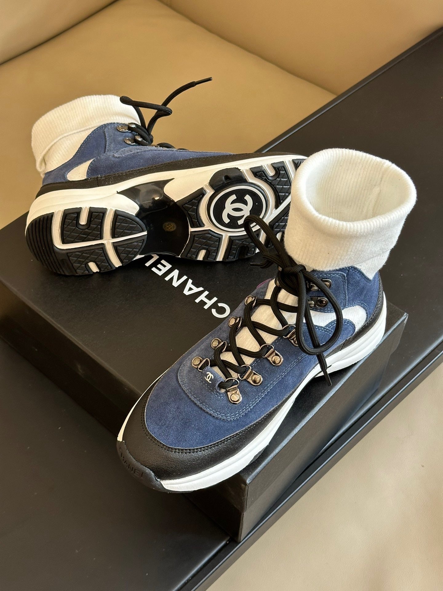 CC TRAINERS
