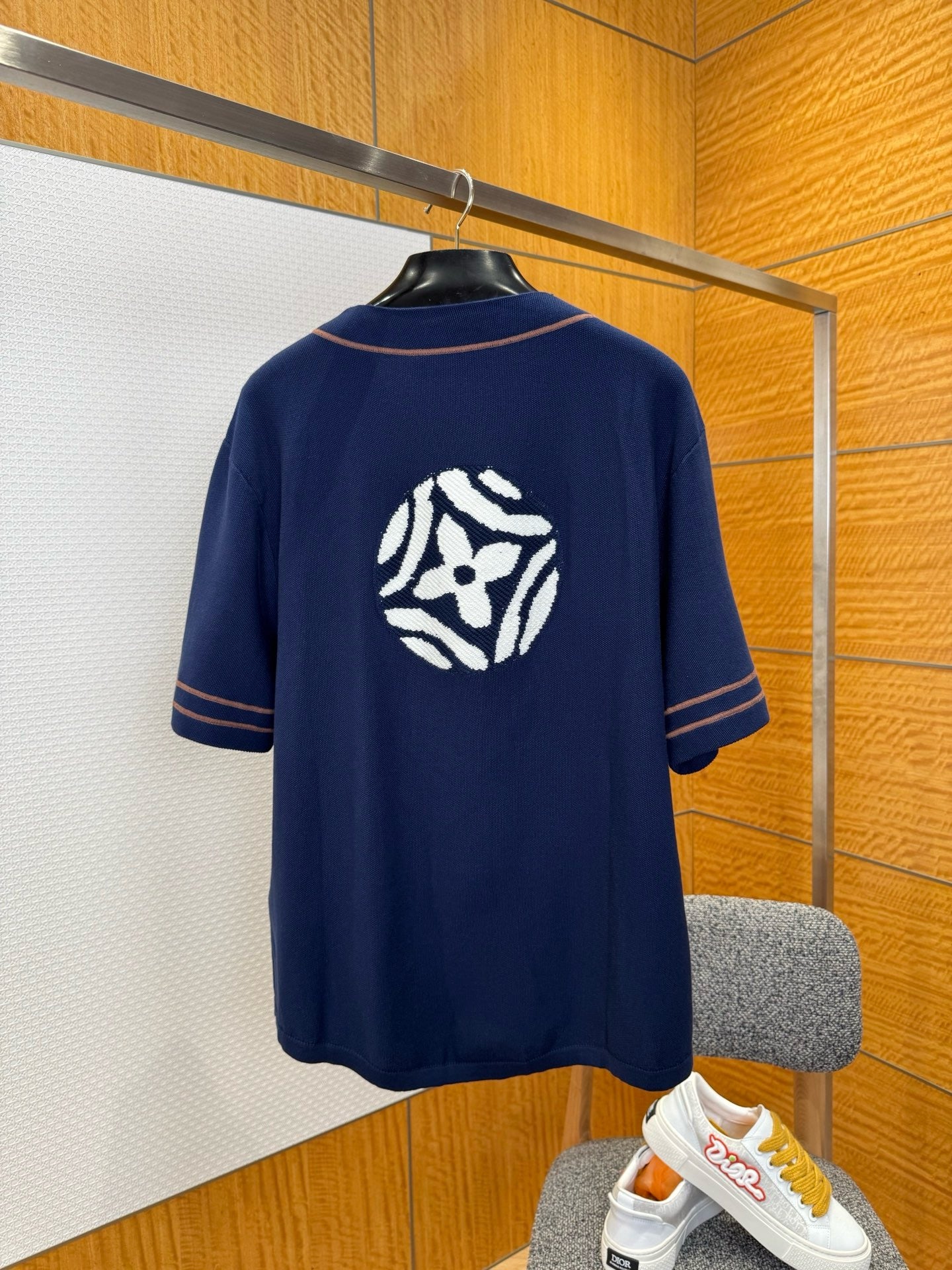 LOU SHIRT