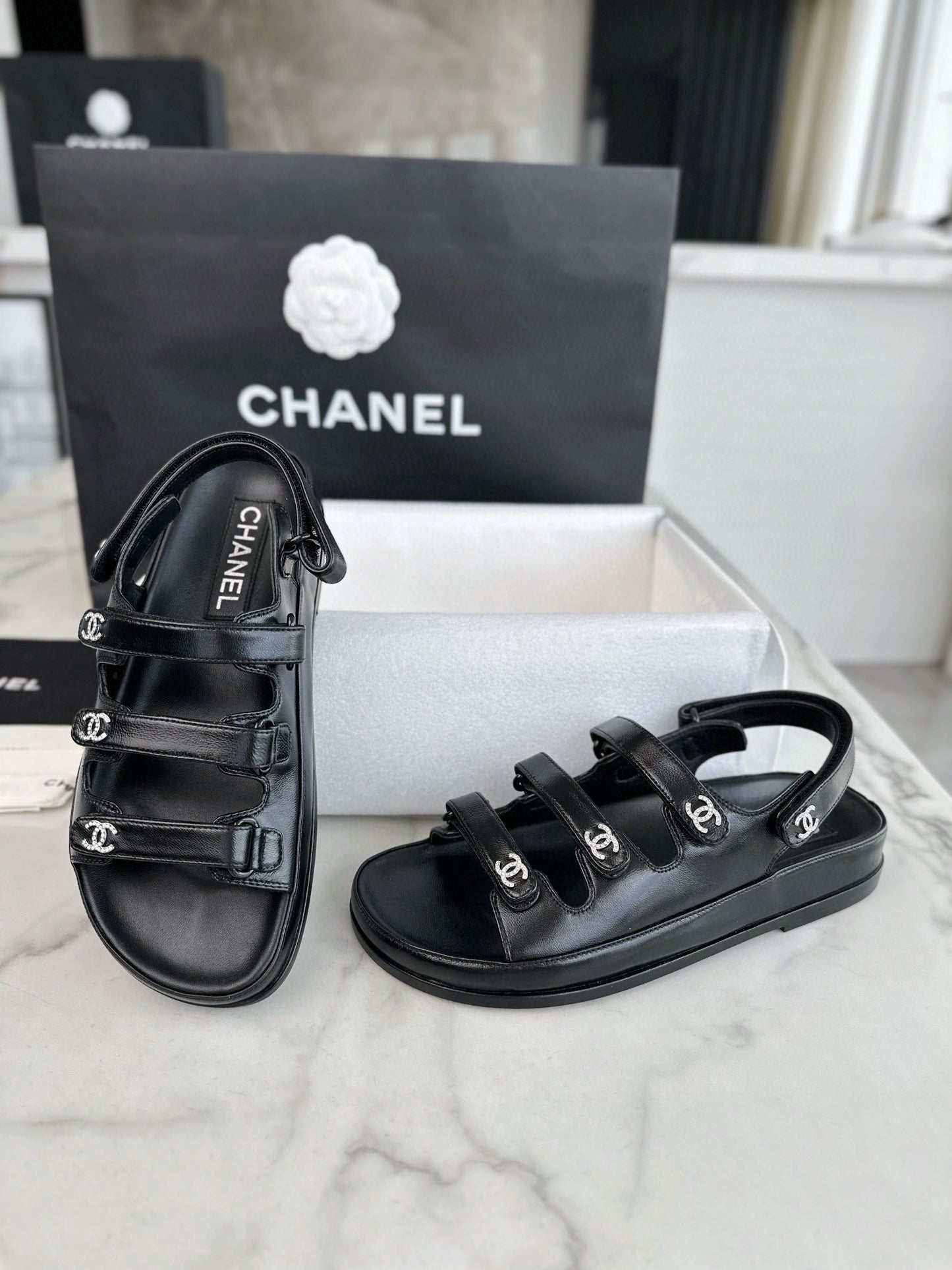 CC SANDALS