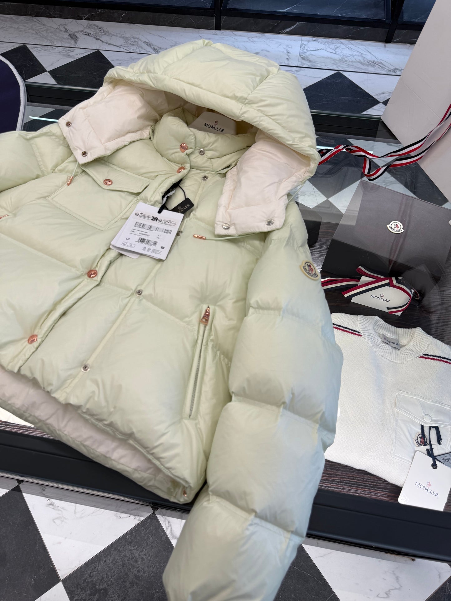MONC EREA JACKET
