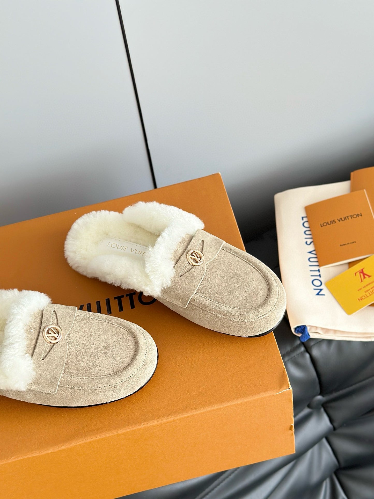 LOU SOHO OPEN BACK LOAFERS