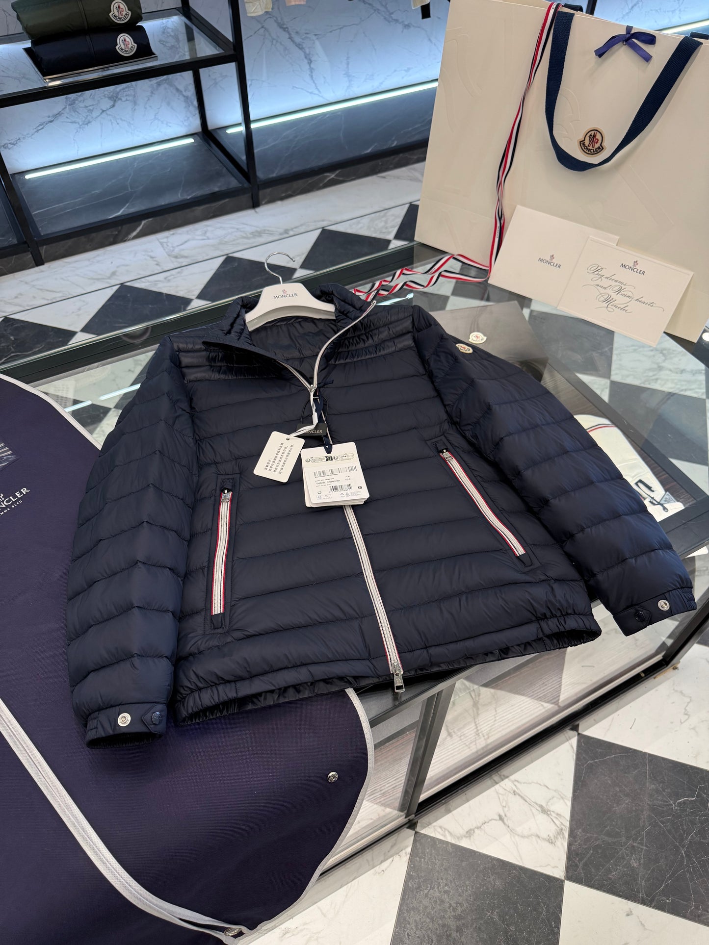 MONC DANIEL JACKET